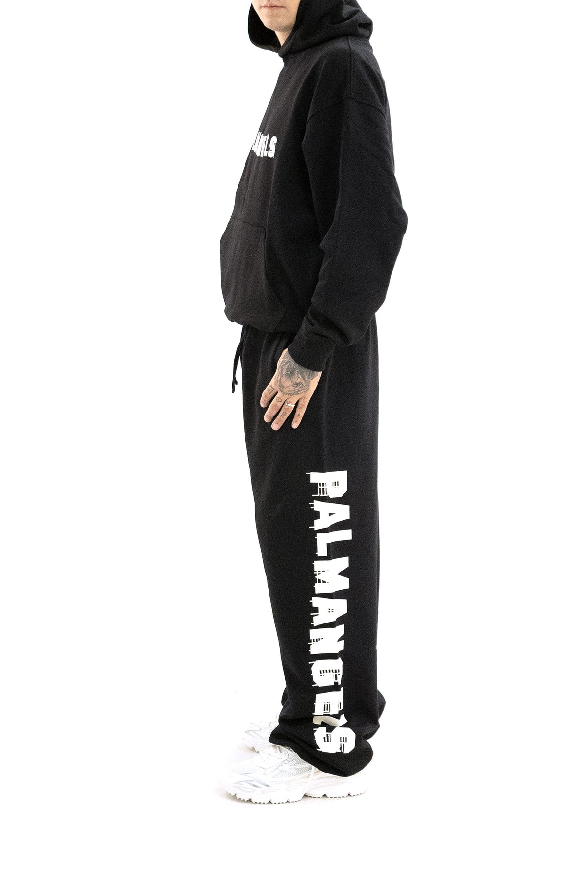 PALM ANGELS Pantaloni jogging in cotone di colore nero, Nero/bianco, vista 2
