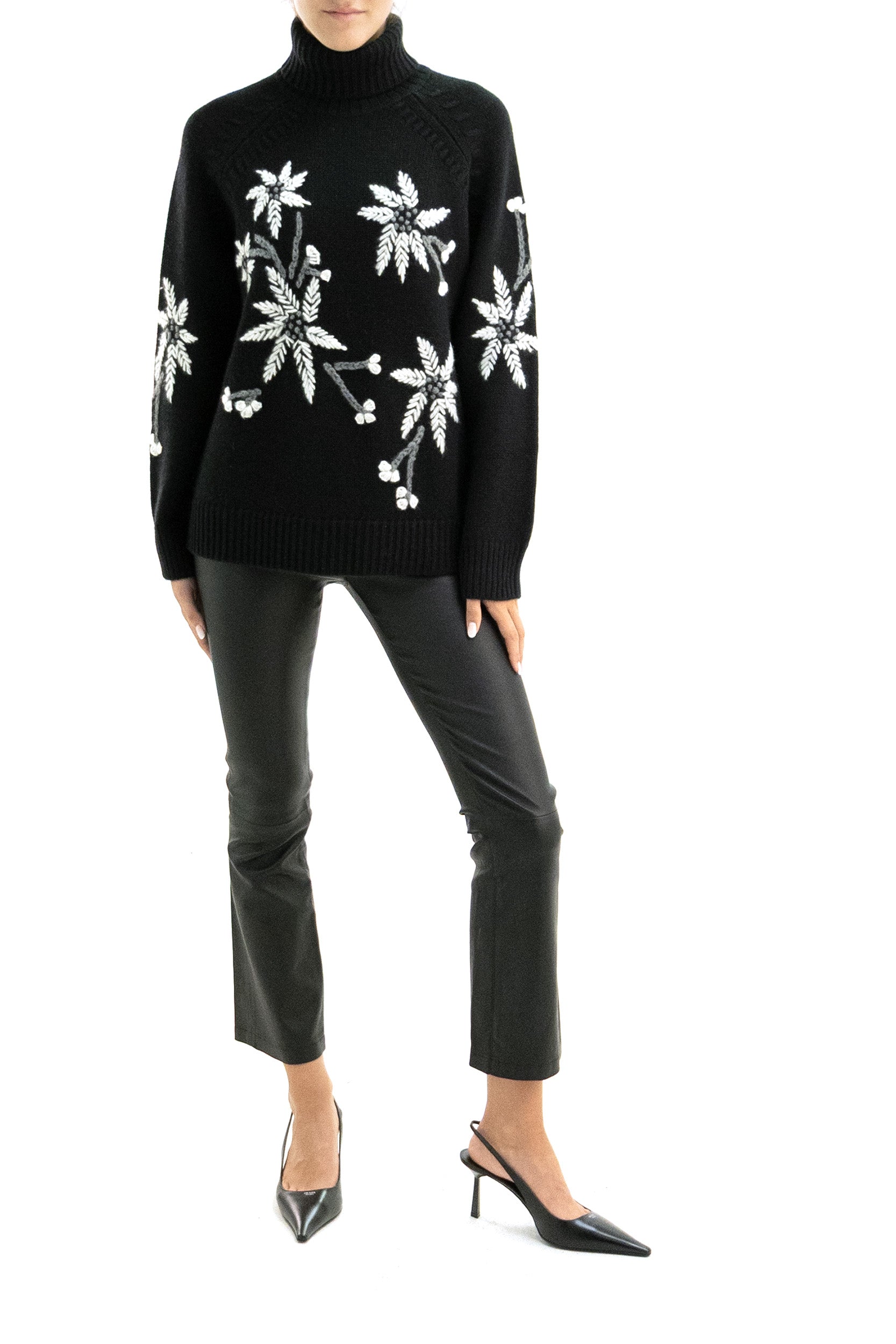 Pullover in cashmere di colore nero<BR/> WALLABY-D512958R 013 P.A.R.O.S.H. 