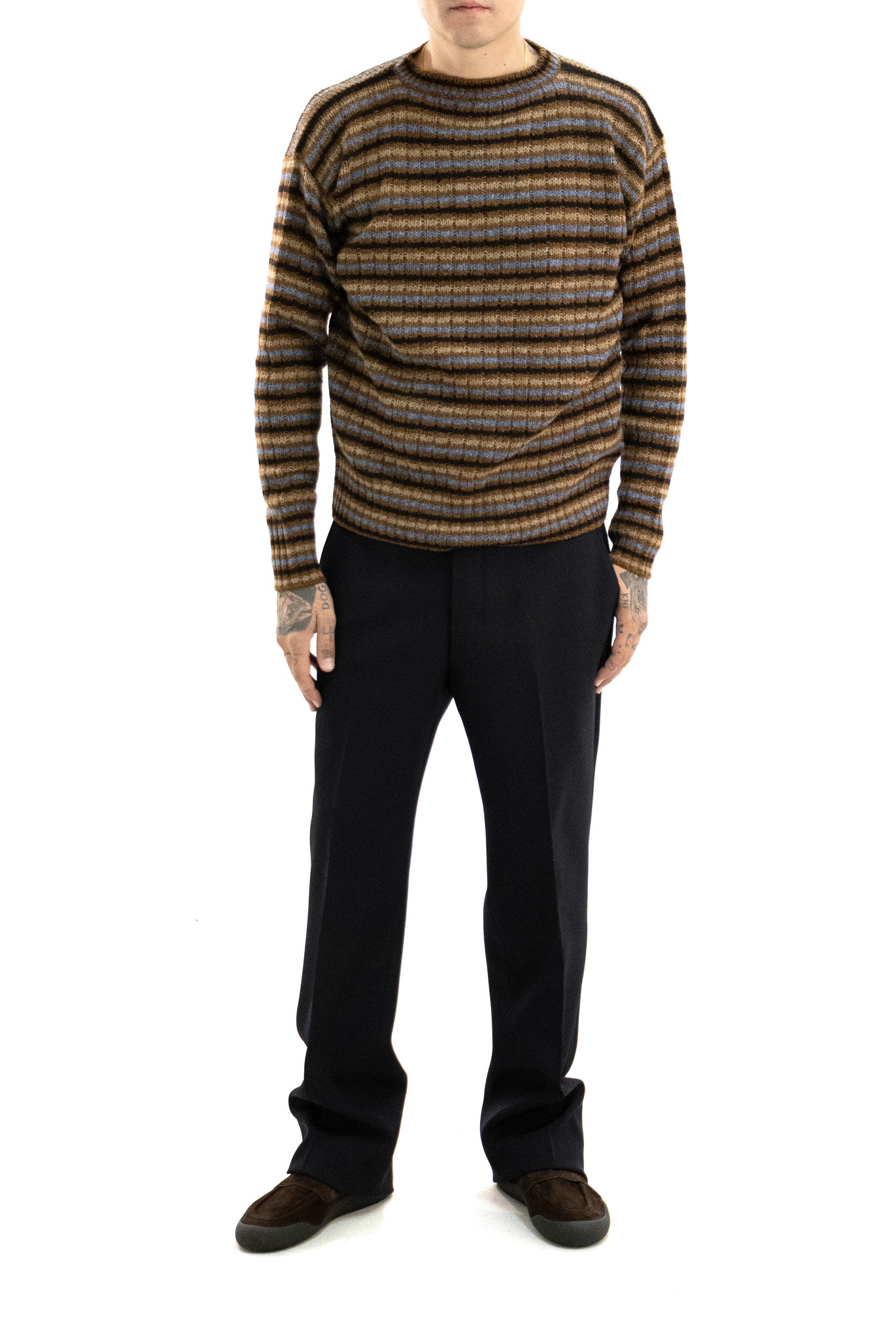 Pullover in lana Shetland a righe di colore marrone, azzurro e nero<BR/> UMF417 S OOO 6252 F0033 PRADA 