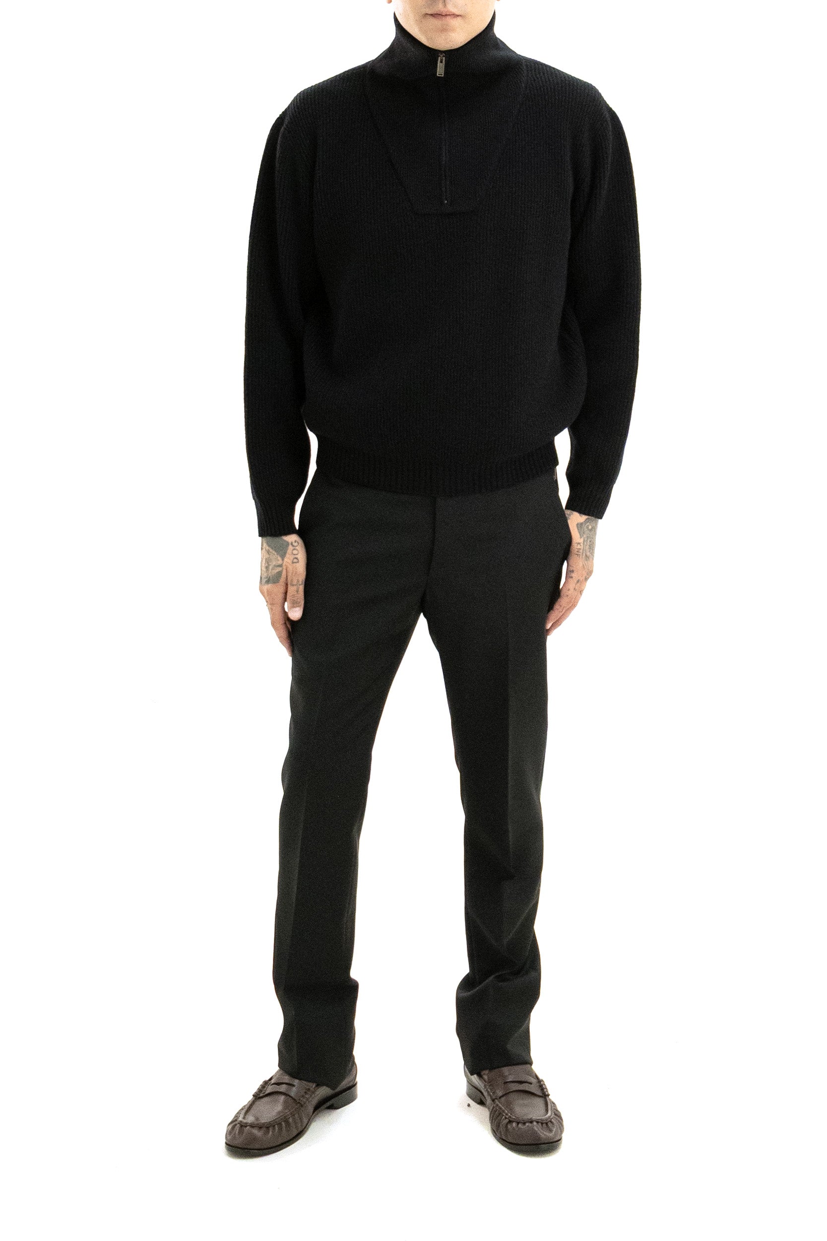 Pullover in lana a coste di colore nero<BR/> 873709 Y77LS 1000 SAINT LAURENT 