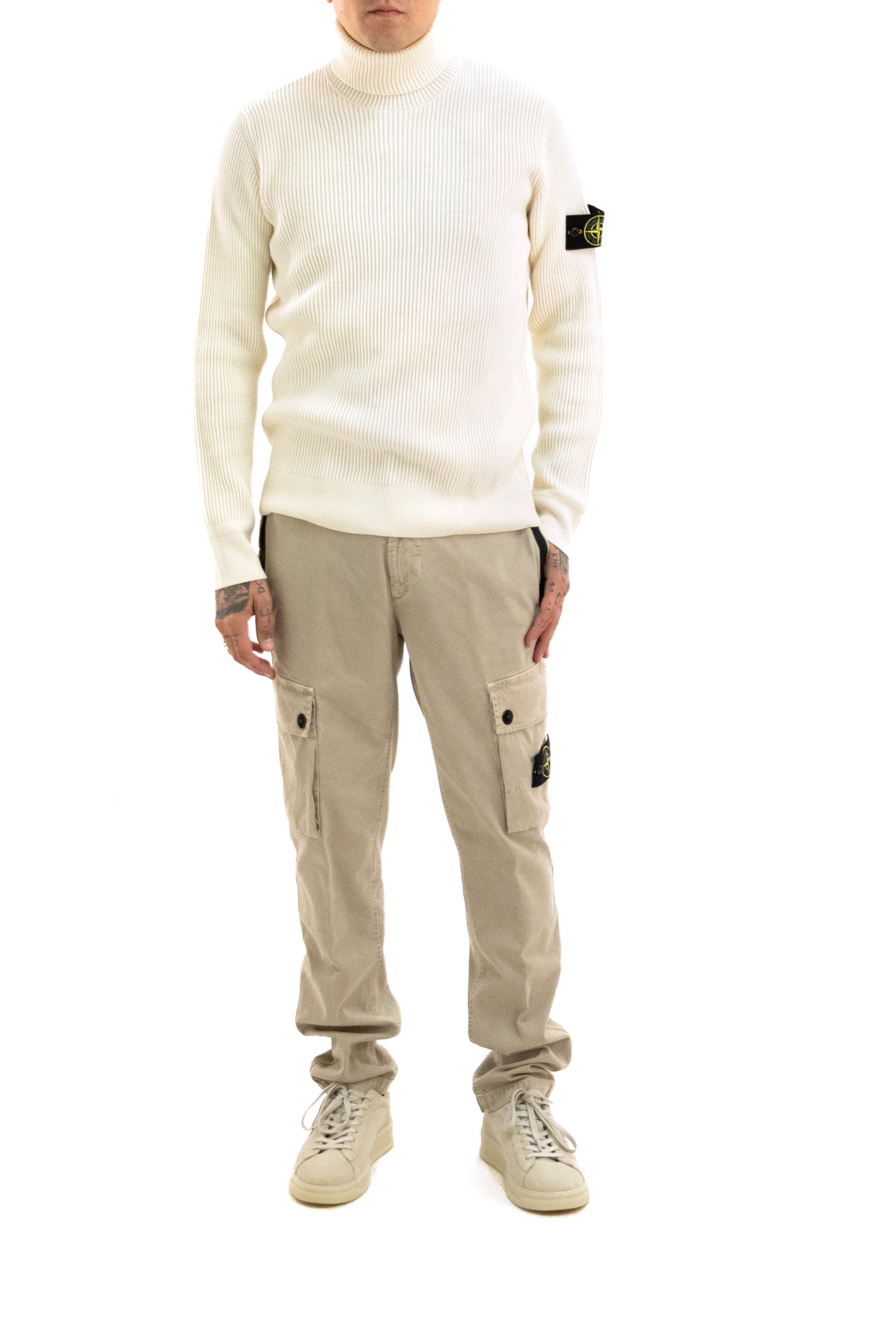Pullover in lana a coste di colore avorio<BR/> L2S155100052 S00C2 V0093 STONE ISLAND 