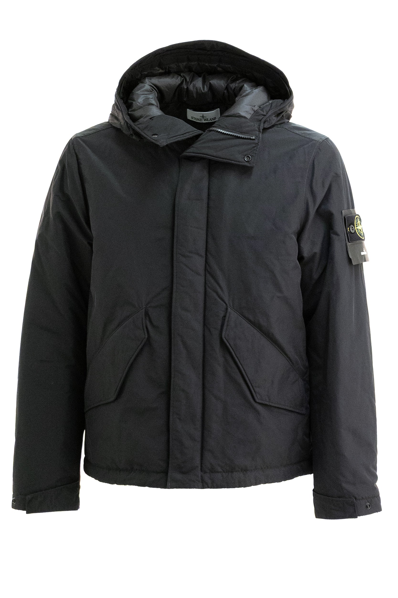 Giacca imbottita in micro twill di colore nero<BR/> L2S154100010 S0A26 V0029 STONE ISLAND 