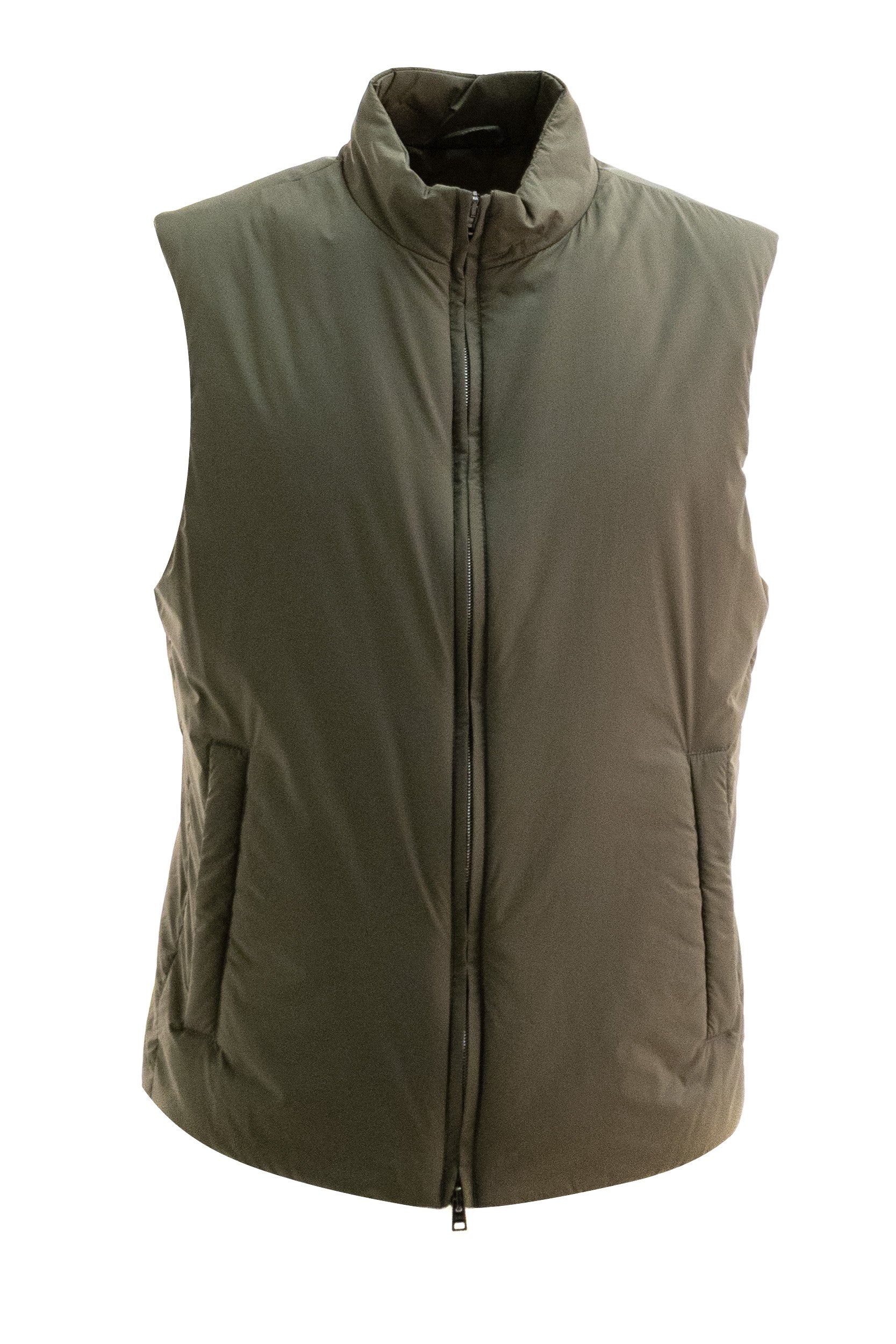Gilet in Ecoage<BR/> GI000456U 12456Z 7720 HERNO 