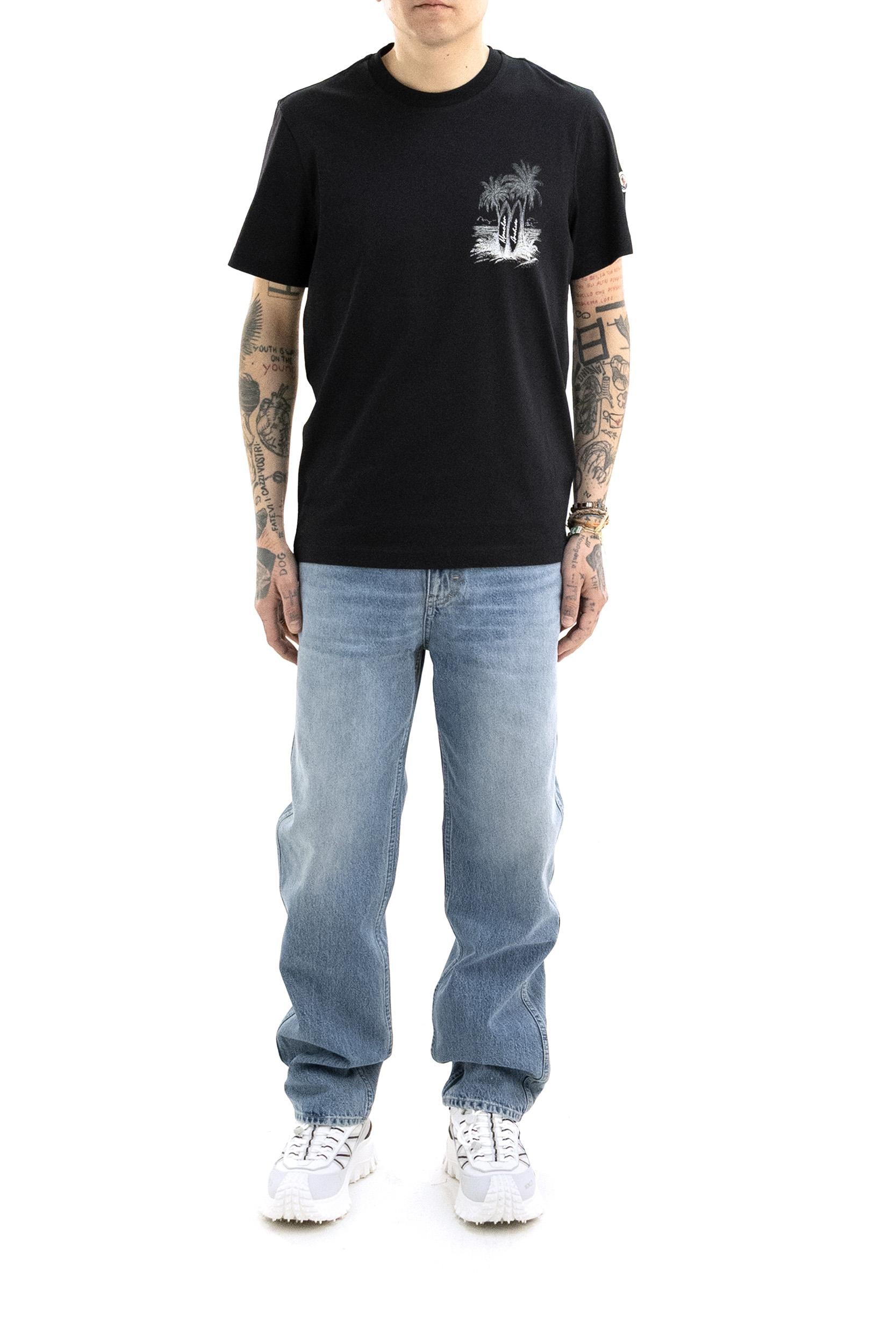 T-shirt con Stampa Archivio in Cotone<BR/> 8C000-72 89B8Q 778 MONCLER 