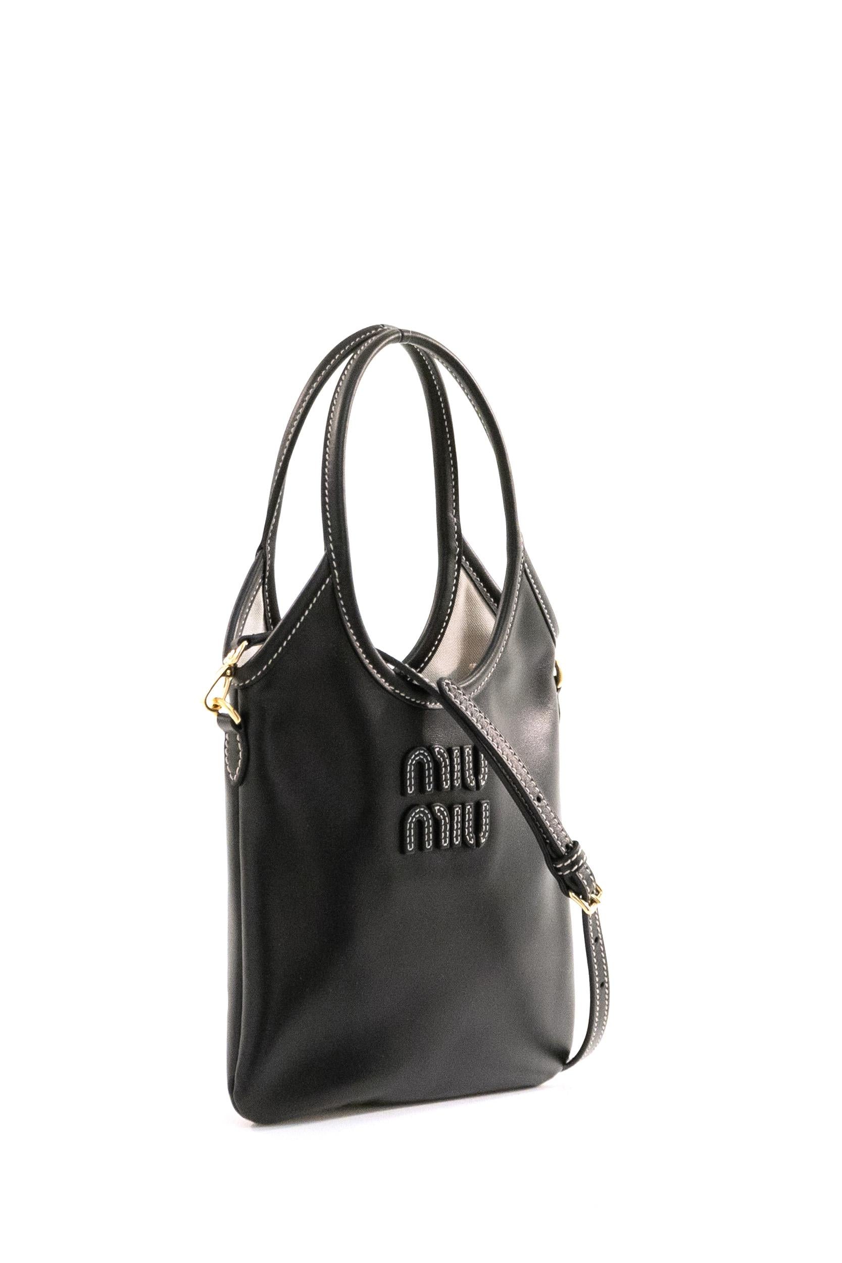 Borsa Ivy in pelle color nero<BR/> 5BA281 V OLN 2CRW F0002 MIU MIU 