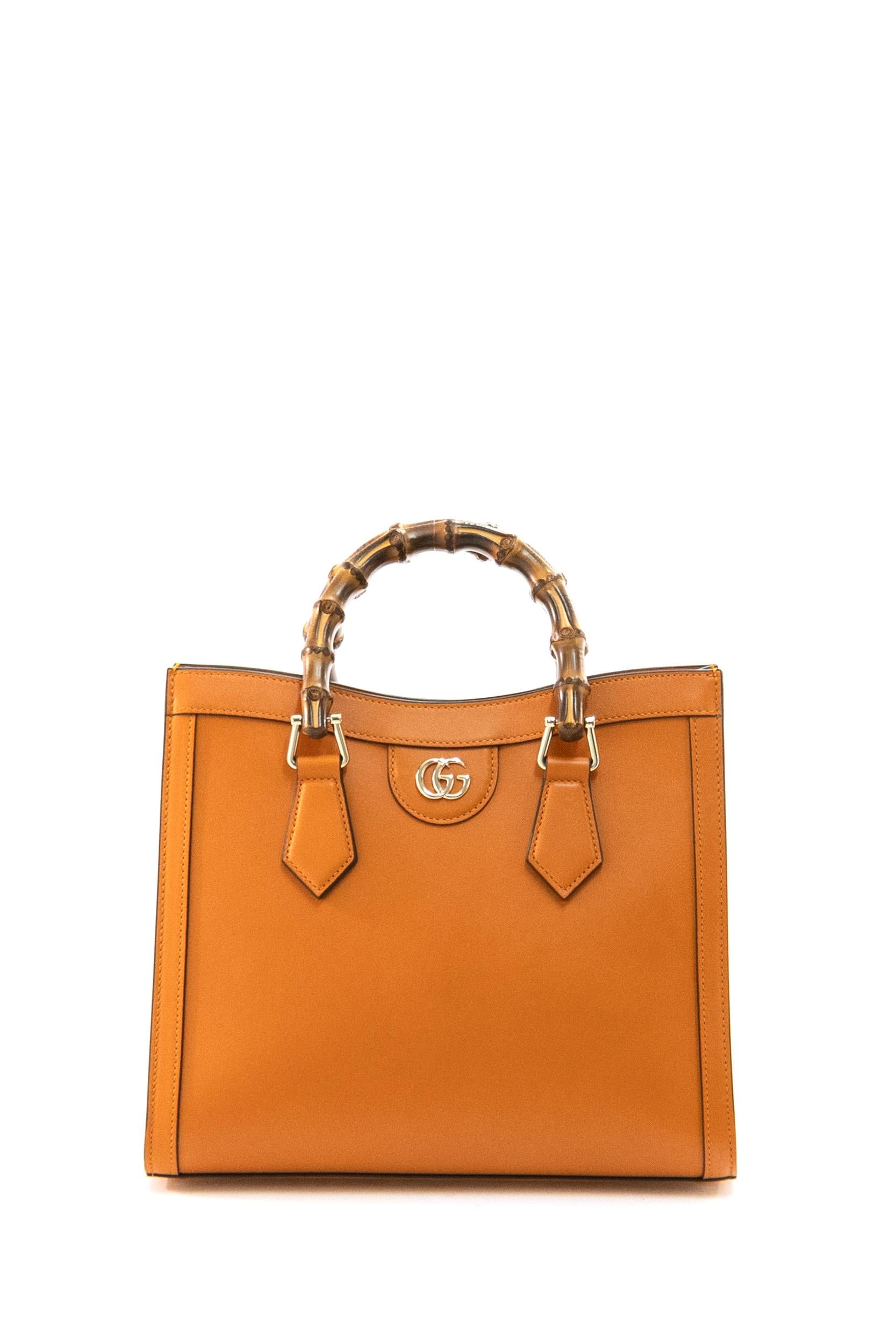 Borsa shopping Gucci Diana in pelle di colore arancione<BR/> 853226 AAEDB 7626 GUCCI 