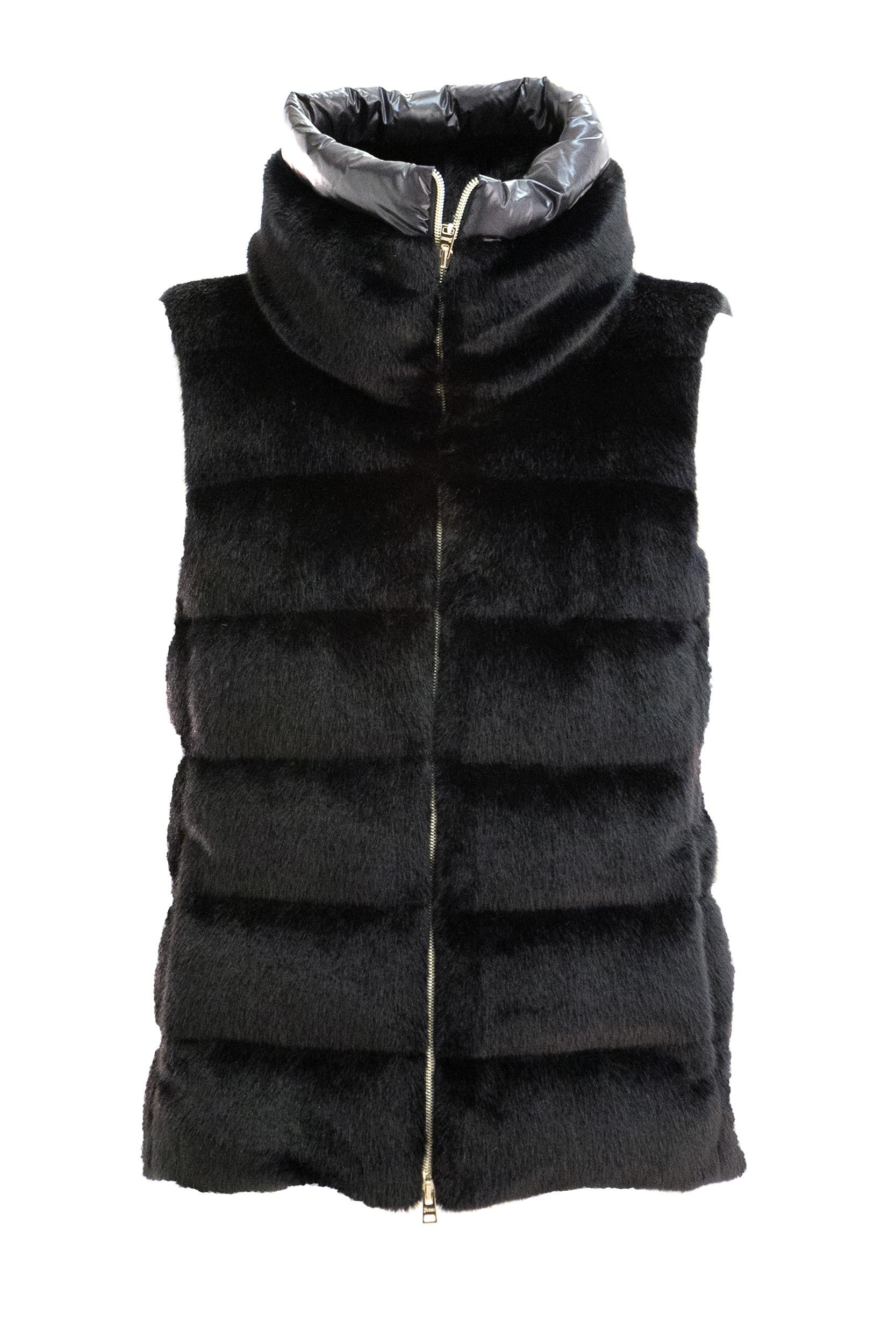 Gilet in Ecopelliccia<BR/> PI002122D 12630 9300 HERNO 