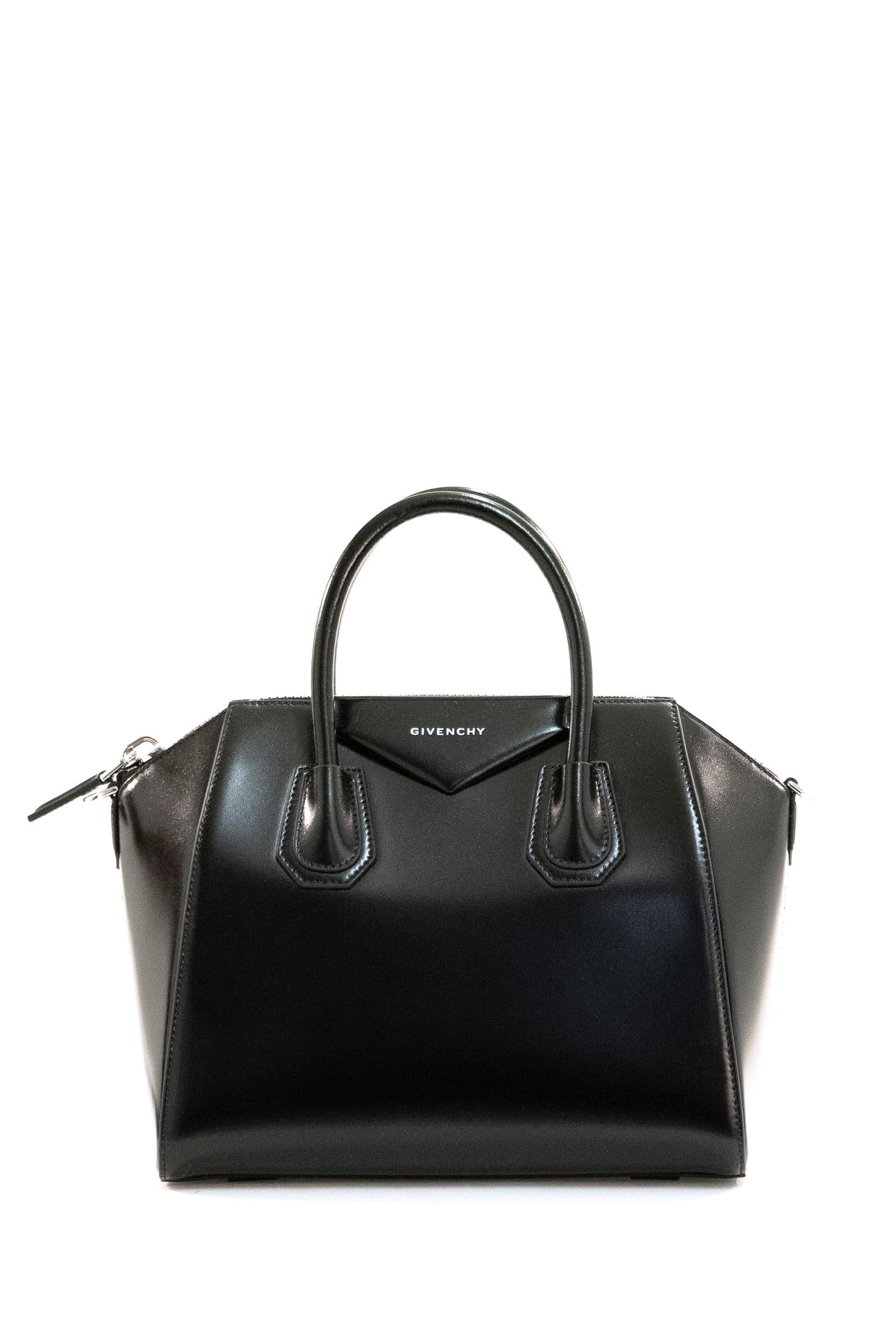 Borsa Antigona in pelle Box di colore nero<BR/> BB5149B1R0 001 GIVENCHY 