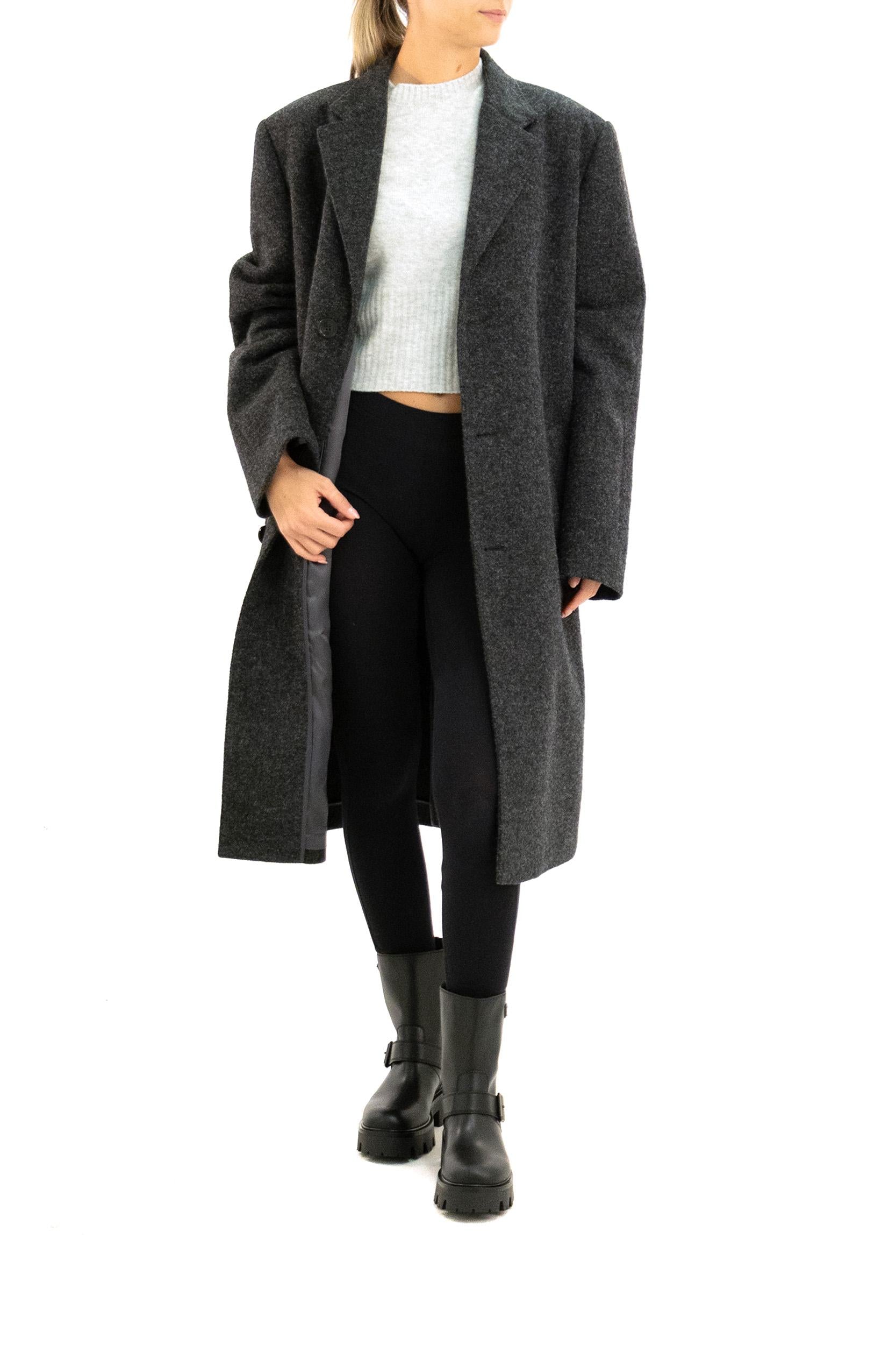 Cappotto oversize in lana di colore grigio scuro<BR/> S51AA0360 M35567 855M MAISON MARGIELA 