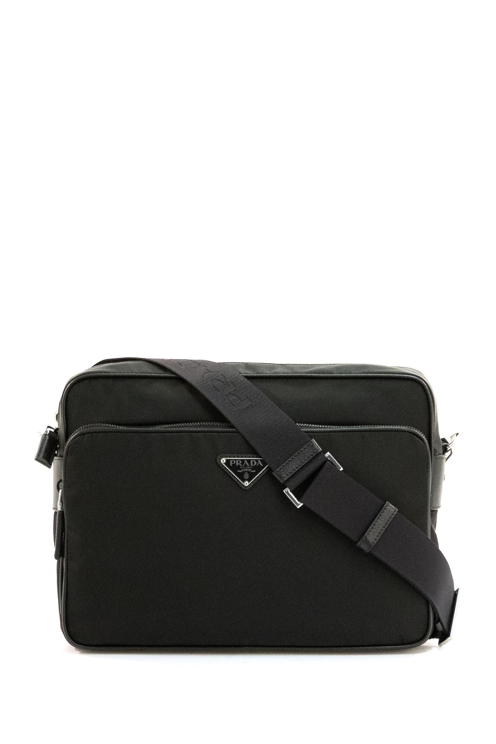 Borsa in Re-Nylon di colore nero<BR/> 2VH203 2DMH F0002 PRADA 