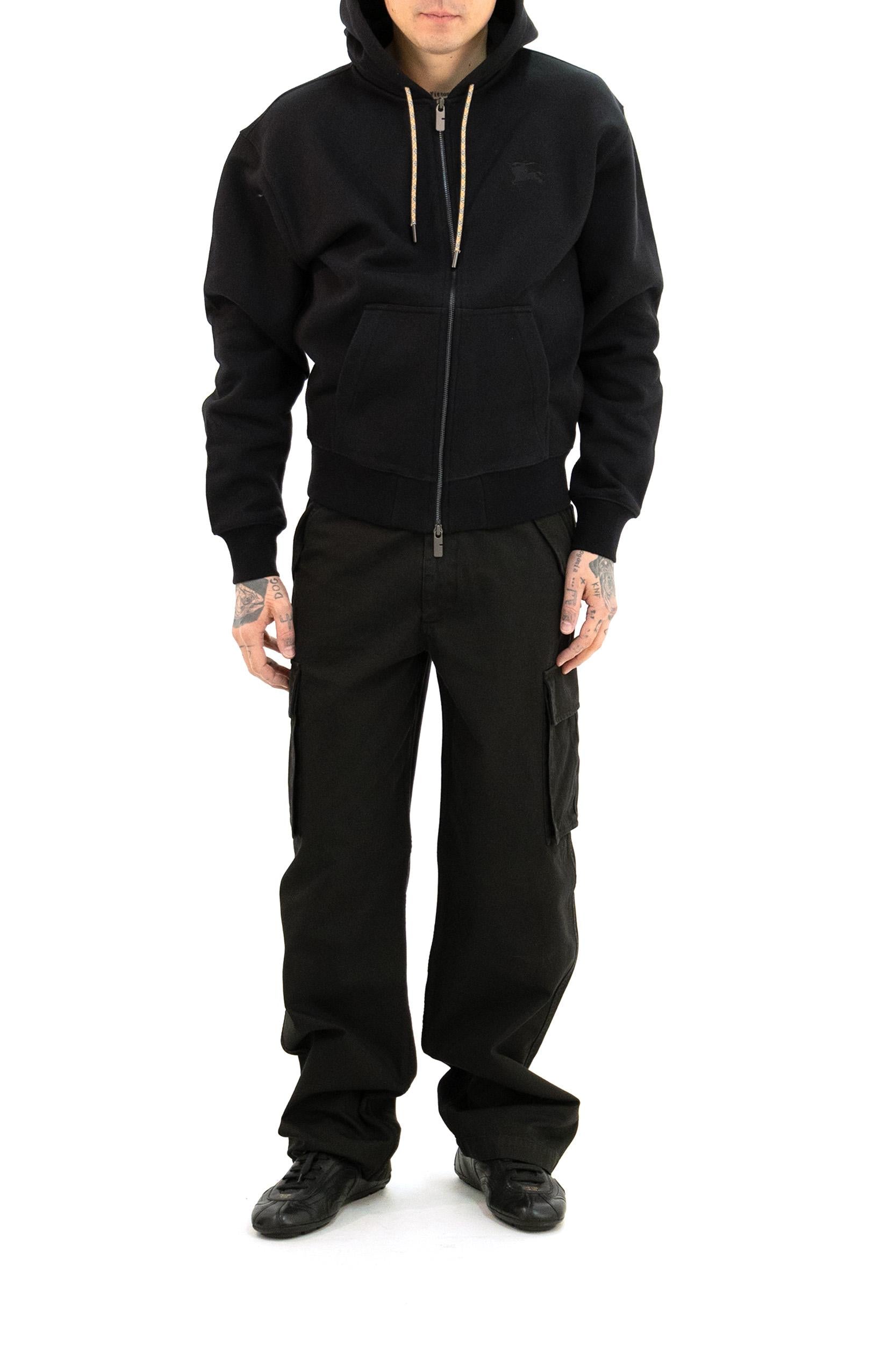 Pantaloni cargo in cotone di colore nero<BR/> 8119204 BLACK BURBERRY 