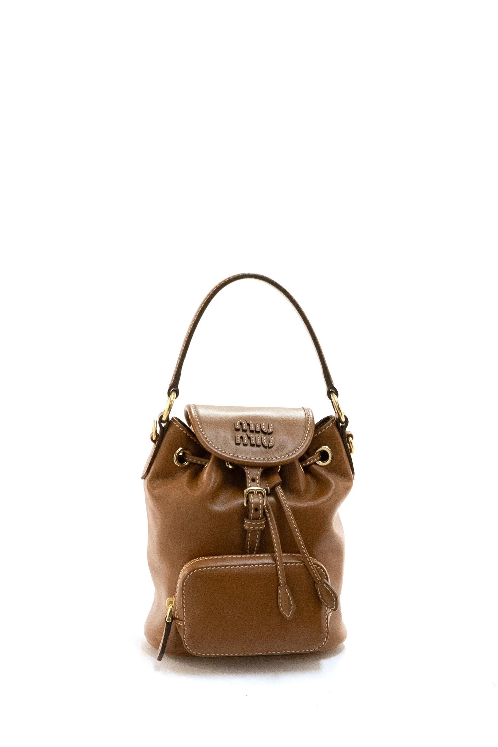 Mini zaino in pelle di colore marrone<BR/> 5BZ045 V OOM 2CRW F0046 MIU MIU 