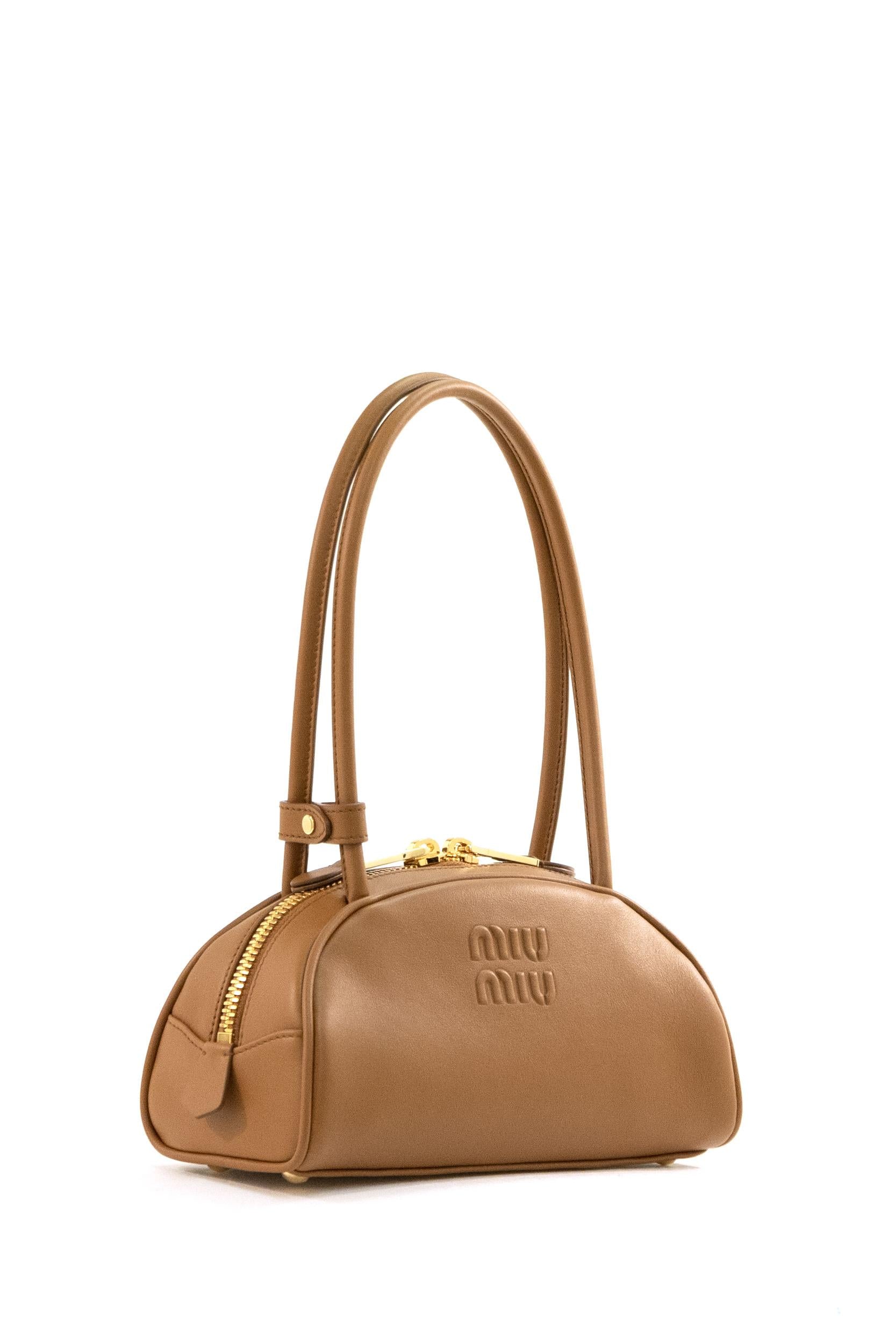 Borsa Beau in Pelle colore cammello<BR/> 5BB192 2CRW F0046 MIU MIU 