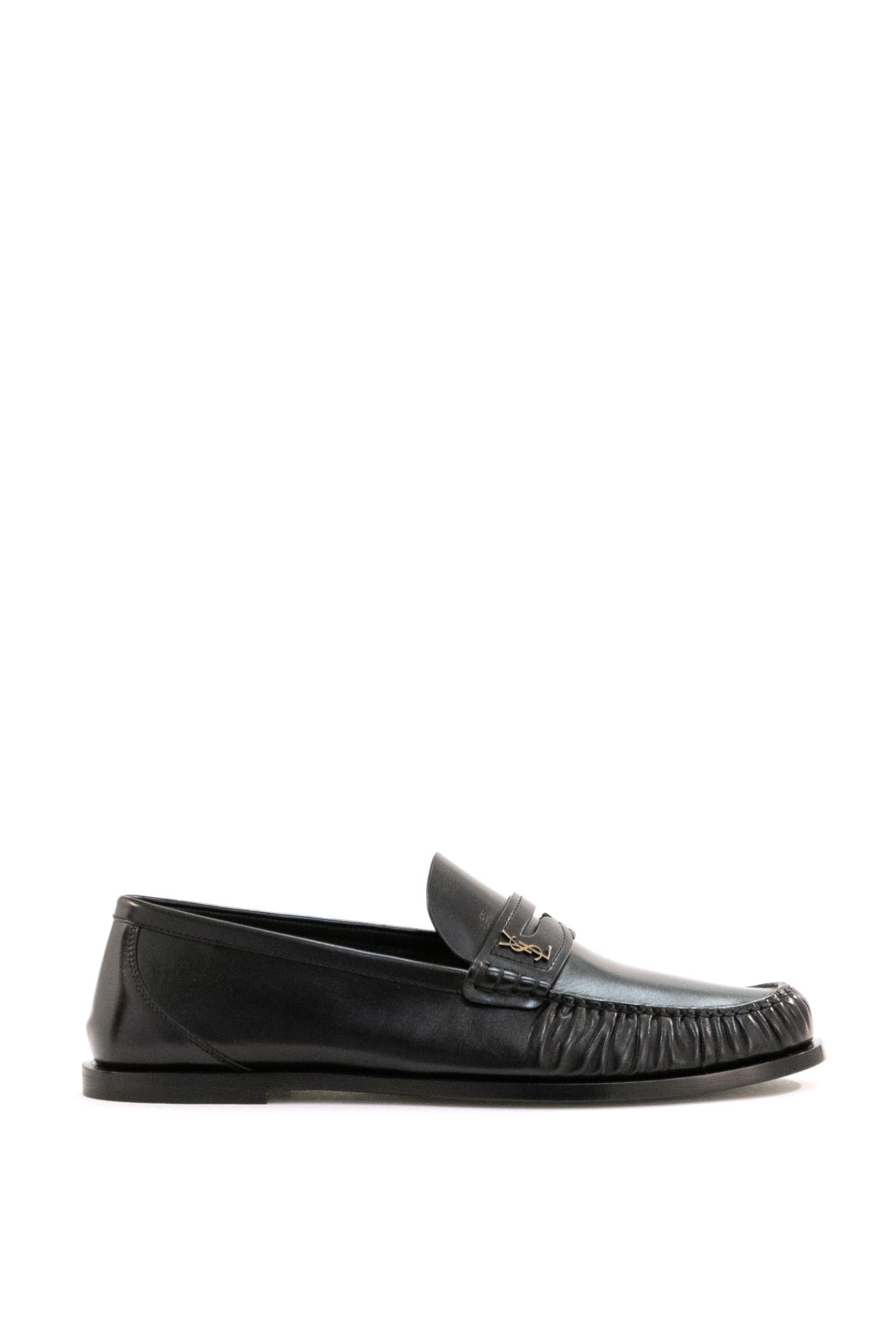 Mocassini Laurent in pelle di colore nero <BR/> 820618 AAELH 1000 SAINT LAURENT 