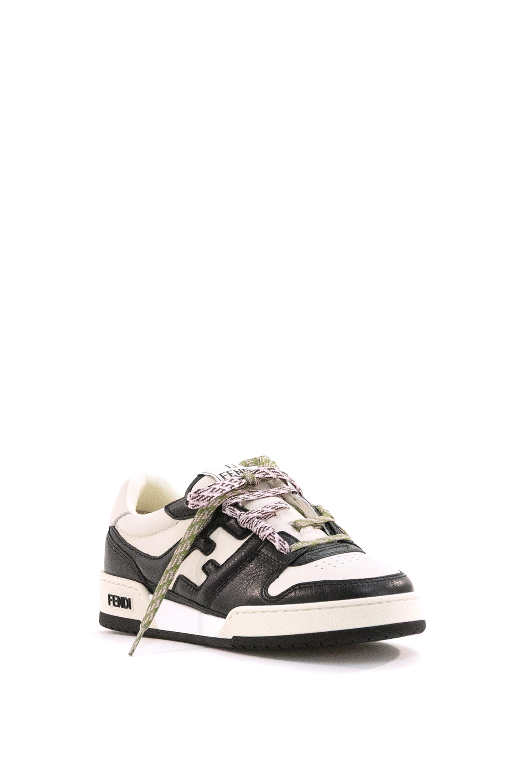 Sneakers Fendi Match in pelle di colore bianco e nero<BR/> 8E8943 AY1Q F1HWI FENDI 