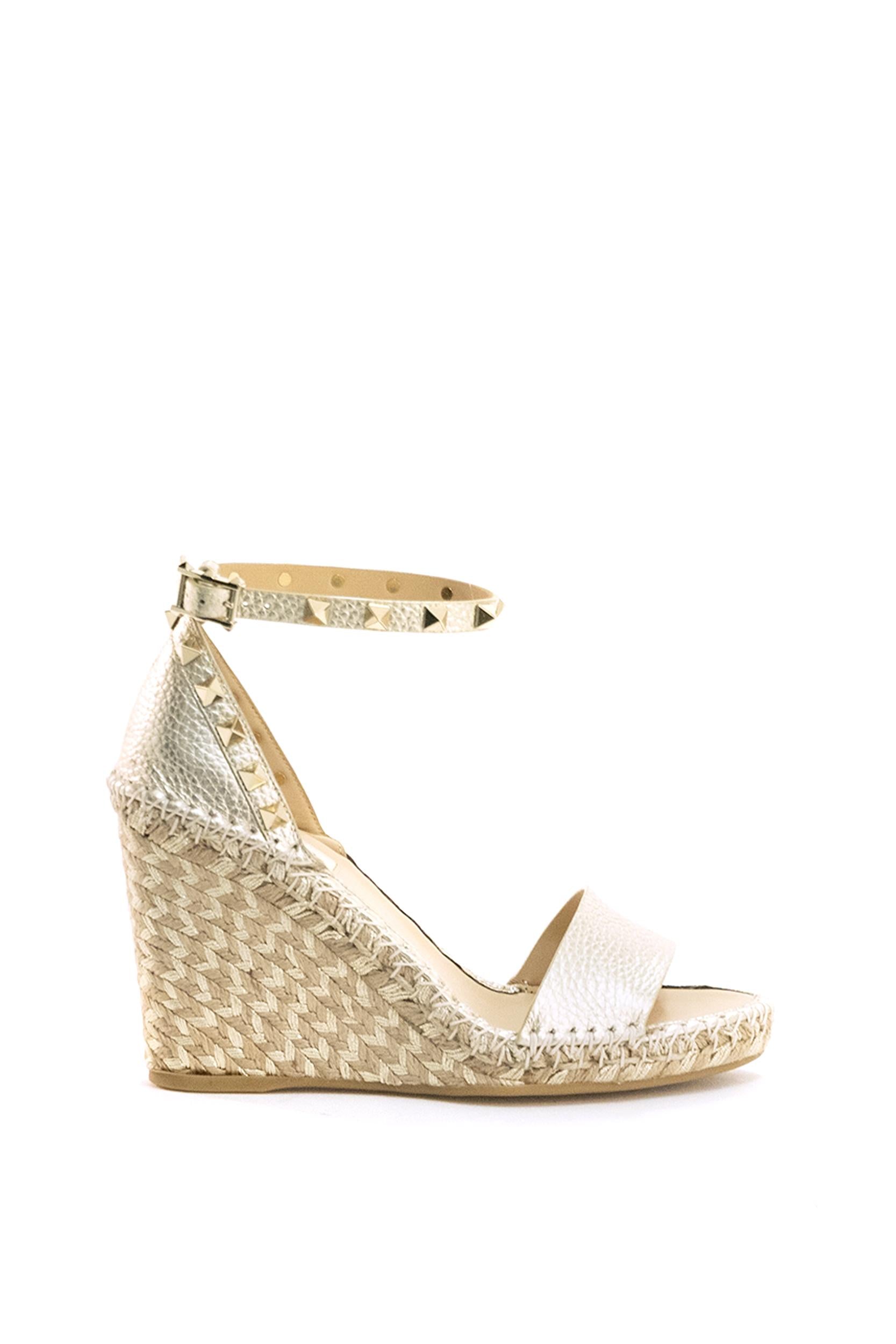 Sandali Zeppa Rockstud in pelle martellata color platino<BR/> 9W2S0090MFA 48U VALENTINO GARAVANI 