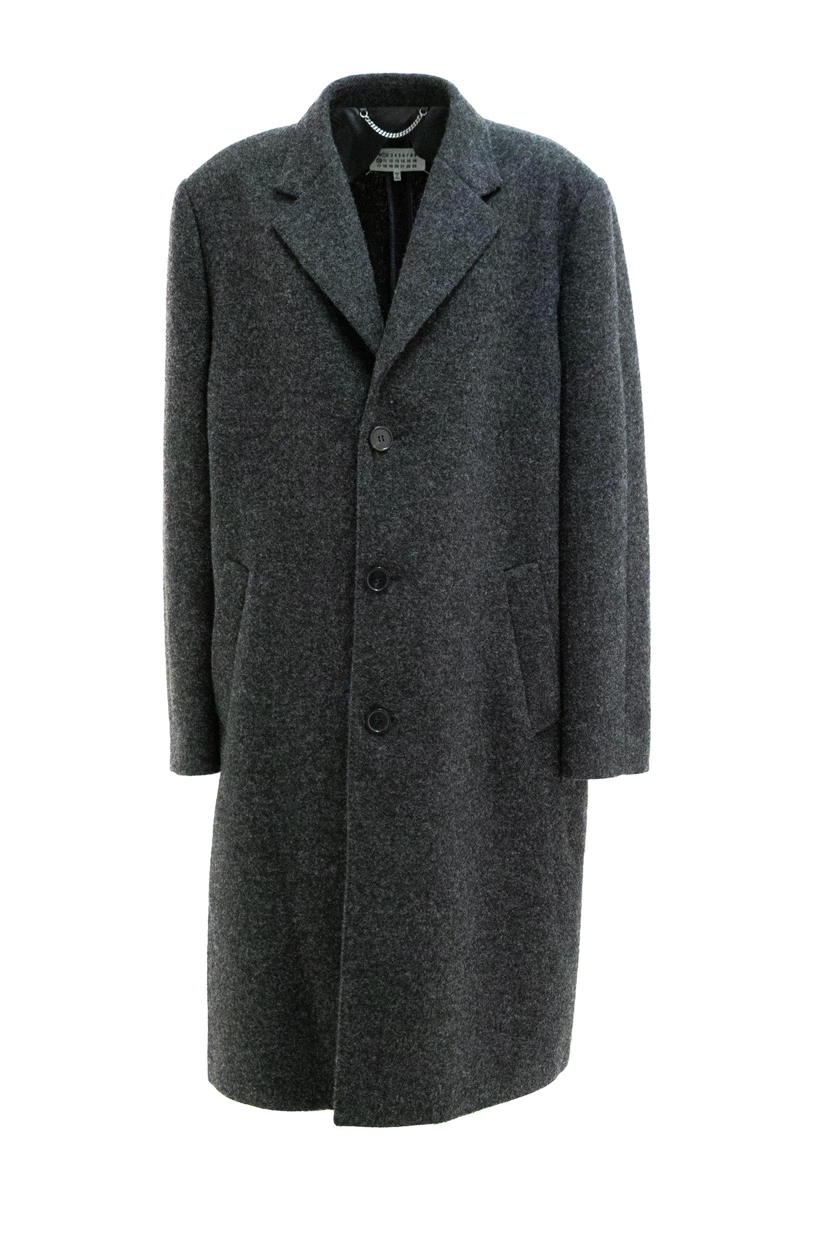 Cappotto oversize in lana di colore grigio scuro<BR/> S51AA0360 M35567 855M MAISON MARGIELA 