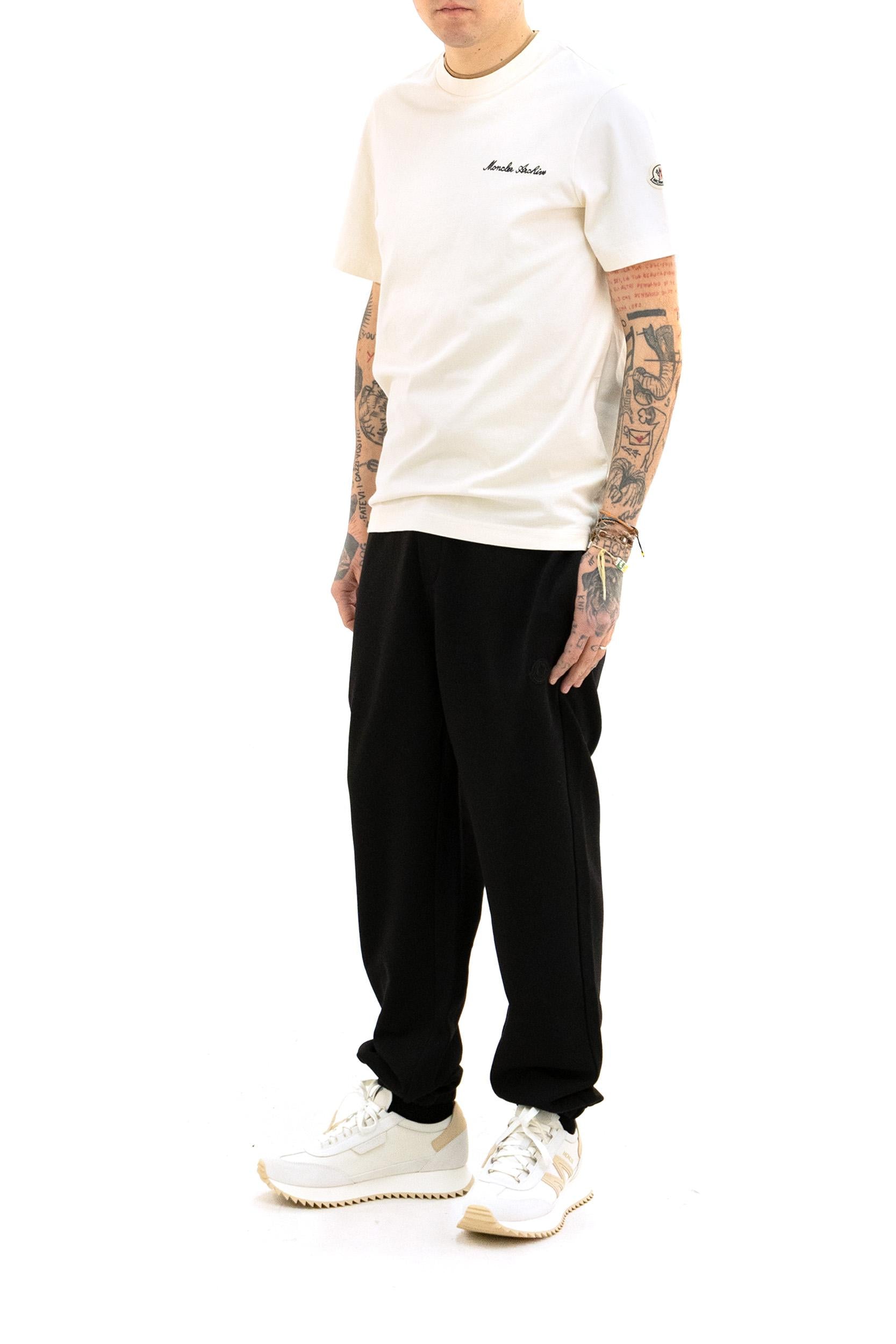 T-shirt con Logo Ricamato in Cotone<BR/> 8C000-15 89AYY 060 MONCLER 