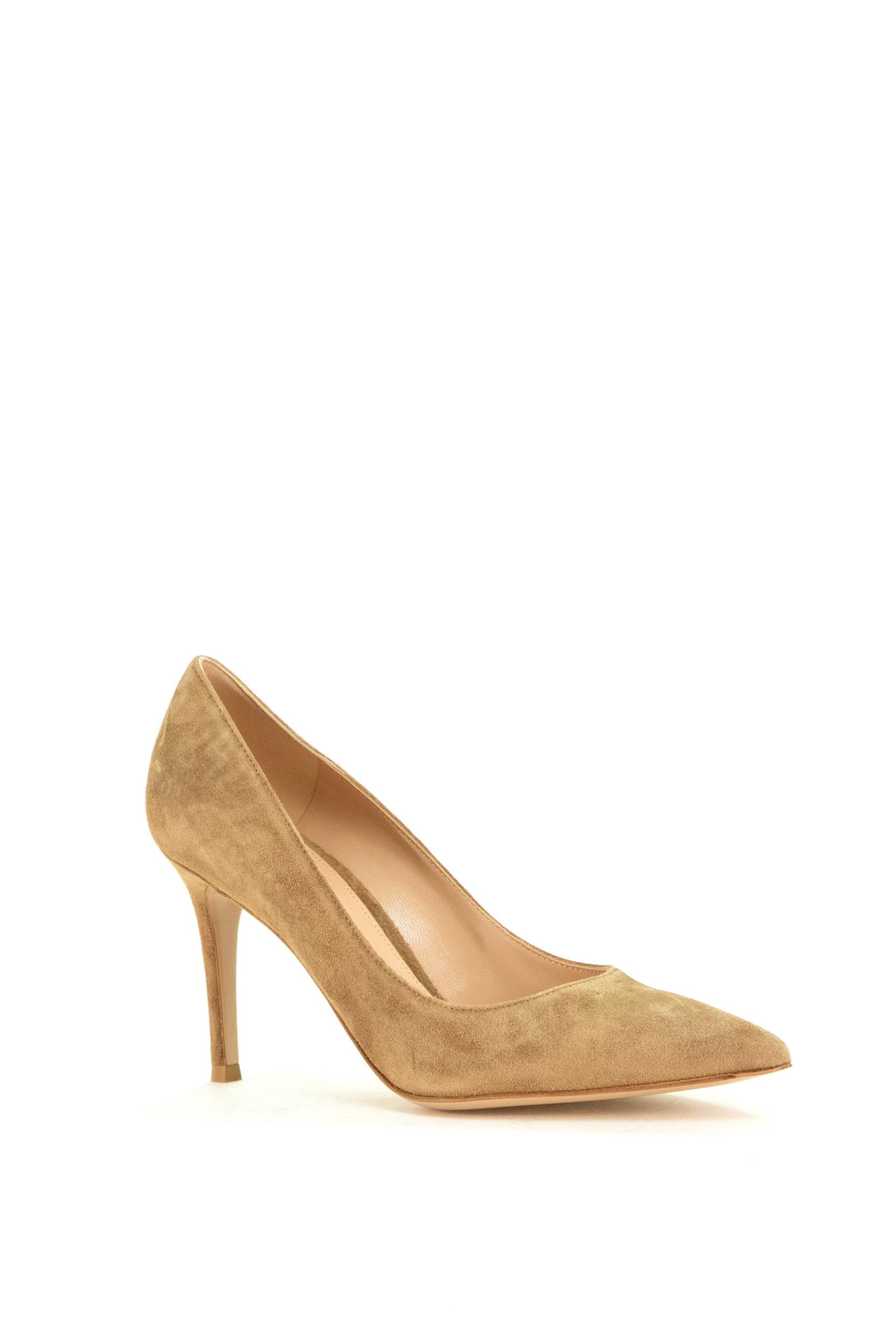 Décolletté <BR/> G24580.85RIC.CAMCAML CAMEL GIANVITO ROSSI 