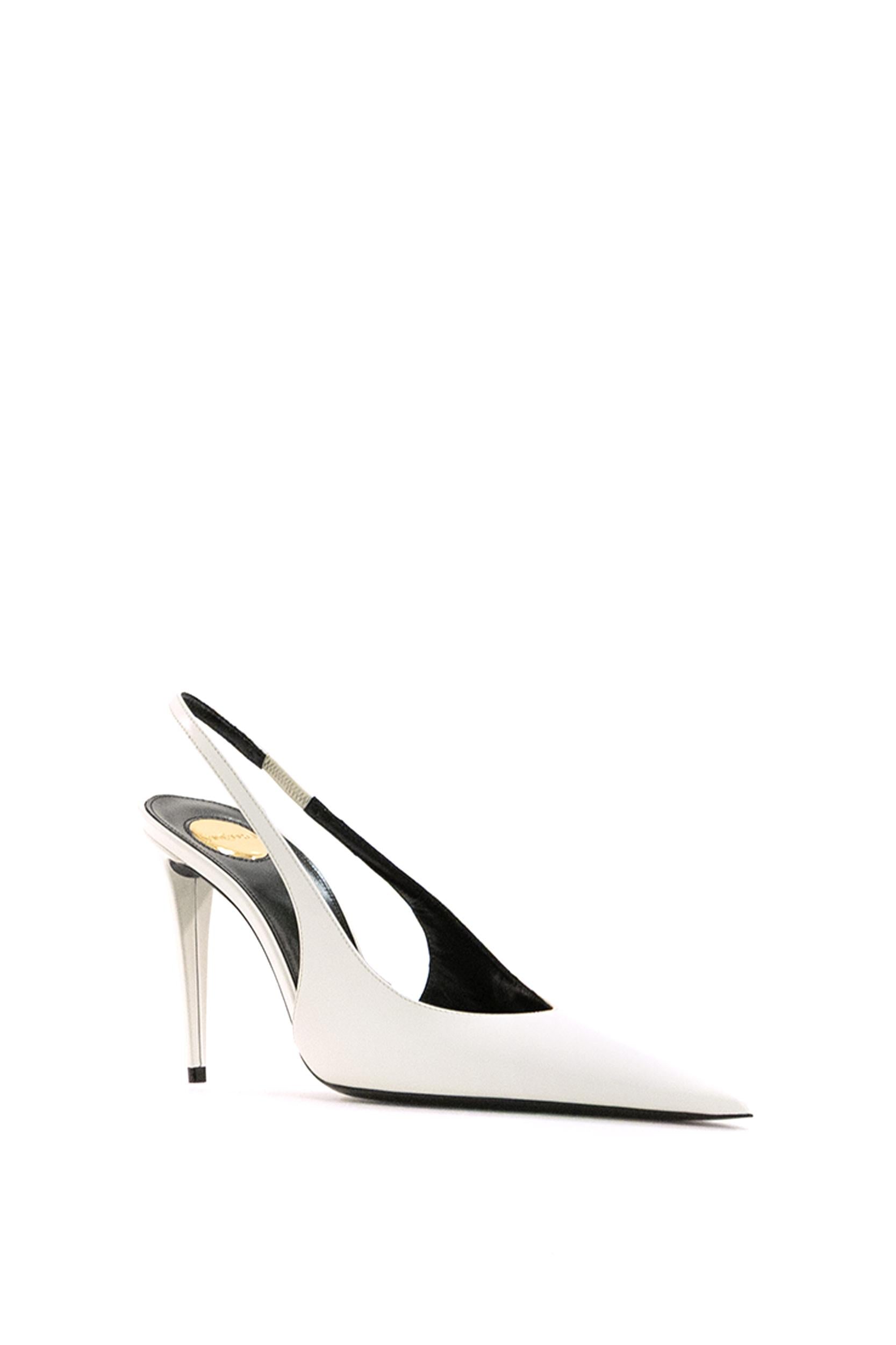 Slingbacks in pelle verniciata di colore bianco <BR/> 870505 AAF29 9014 SAINT LAURENT 