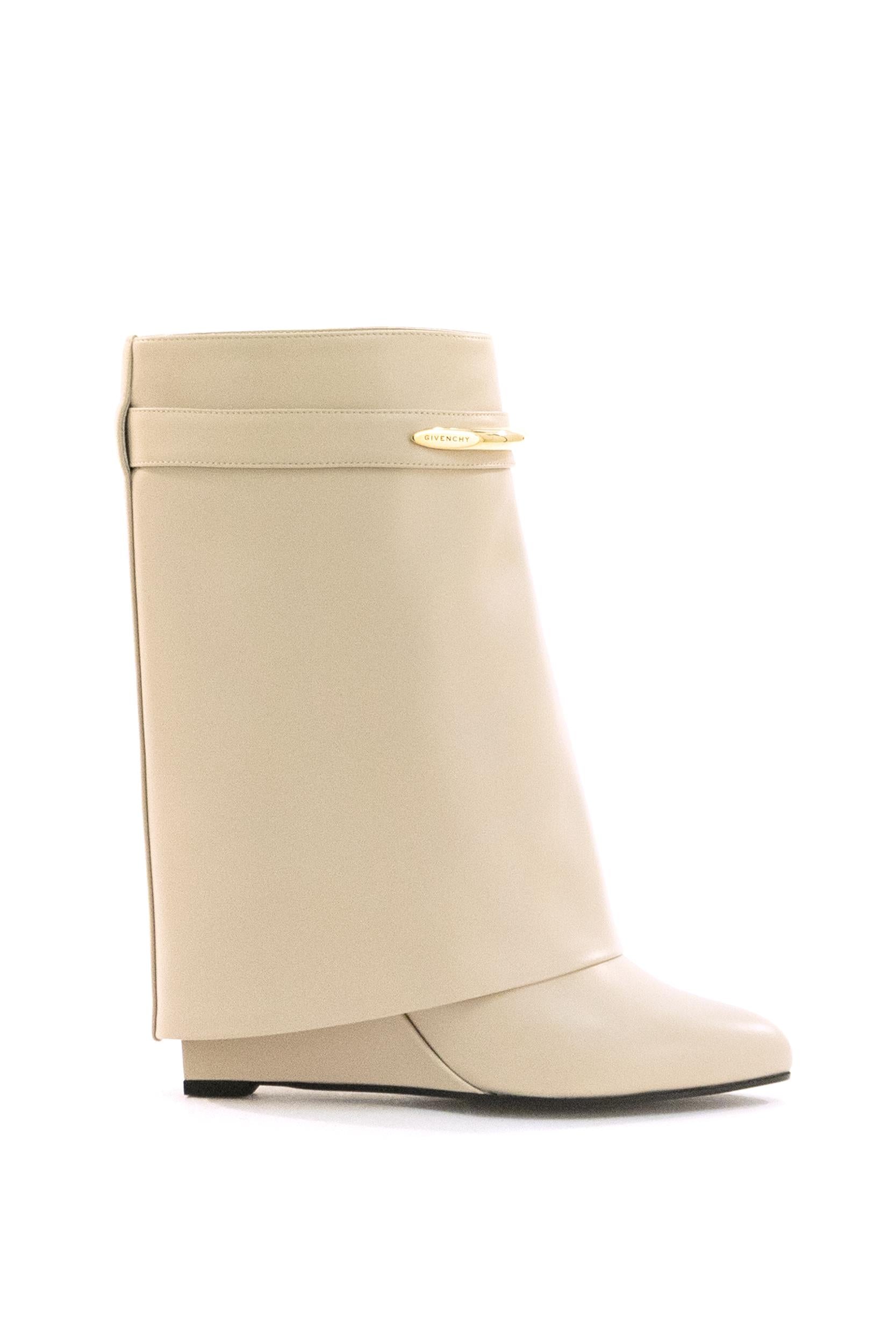Stivali Shark Pinch in Pelle<BR/><BR/> BE605LE1J7 250 GIVENCHY 