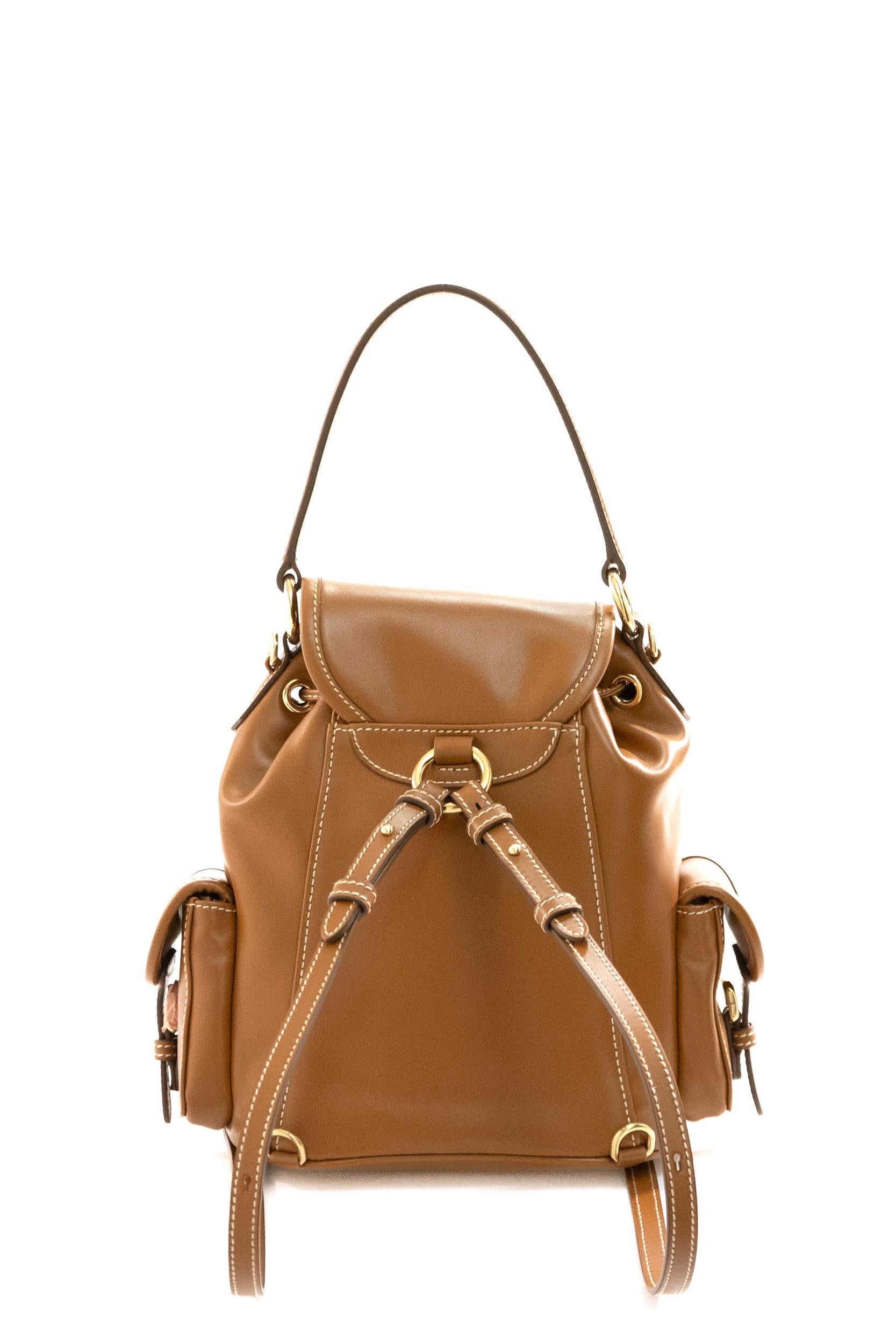 Zaino in pelle di colore marrone 5BZ043 V OOM 2CRW F0046 MIU MIU 