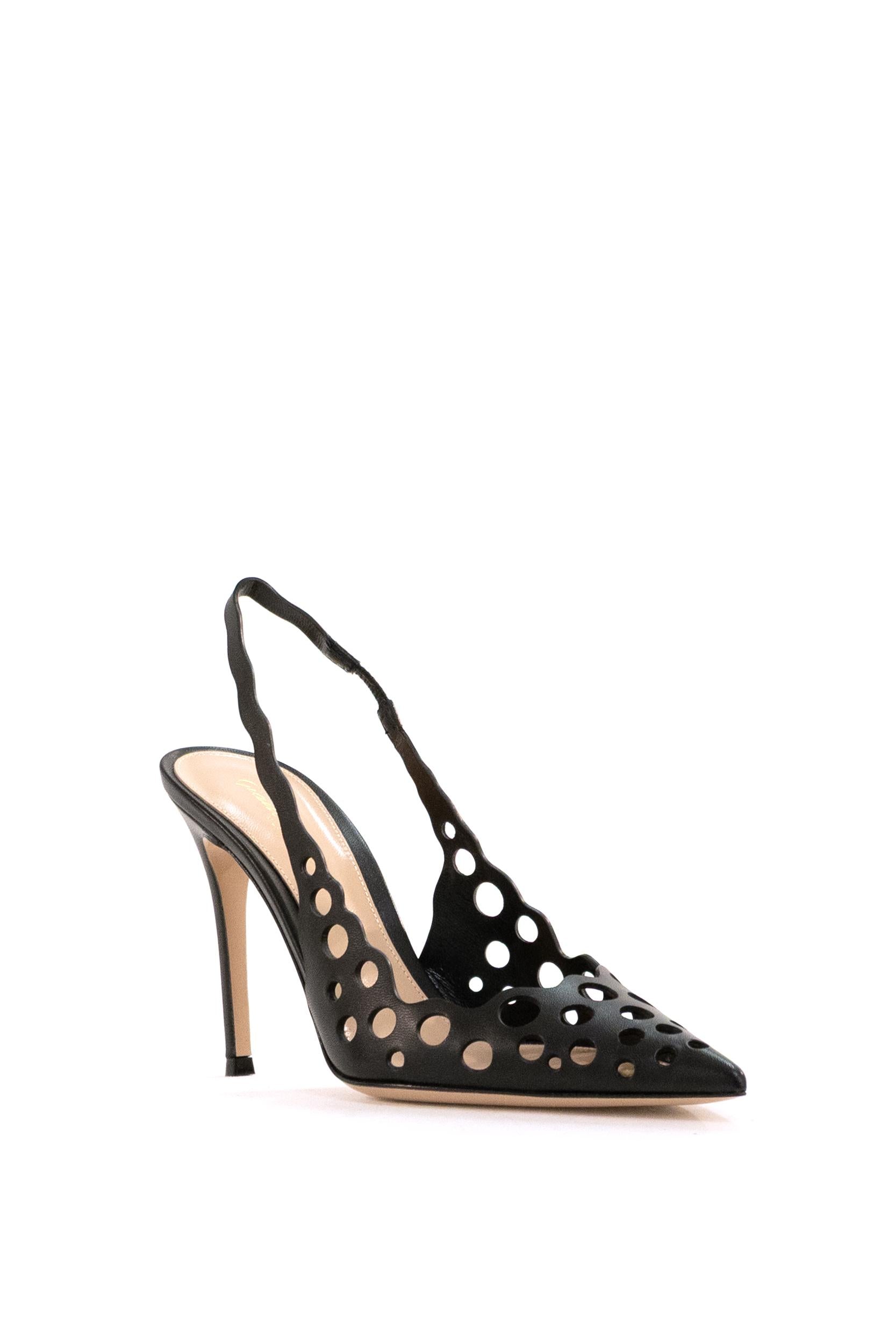 Slingbacks in pelle di colore nero<BR/> G95648.95RIC.NXFNERO BLACK GIANVITO ROSSI 