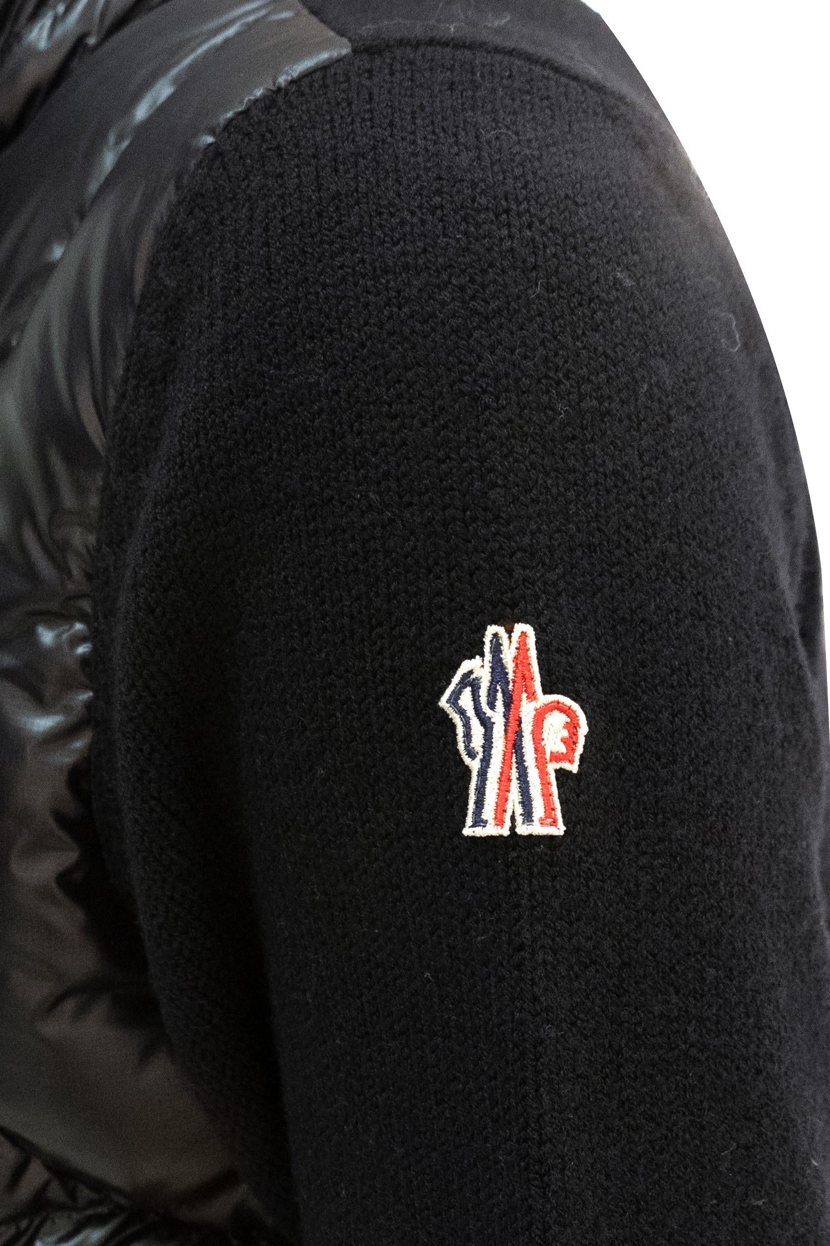 Cardigan imbottito di colore nero<BR/> 9B000-09 M1122 999 MONCLER GRENOBLE 