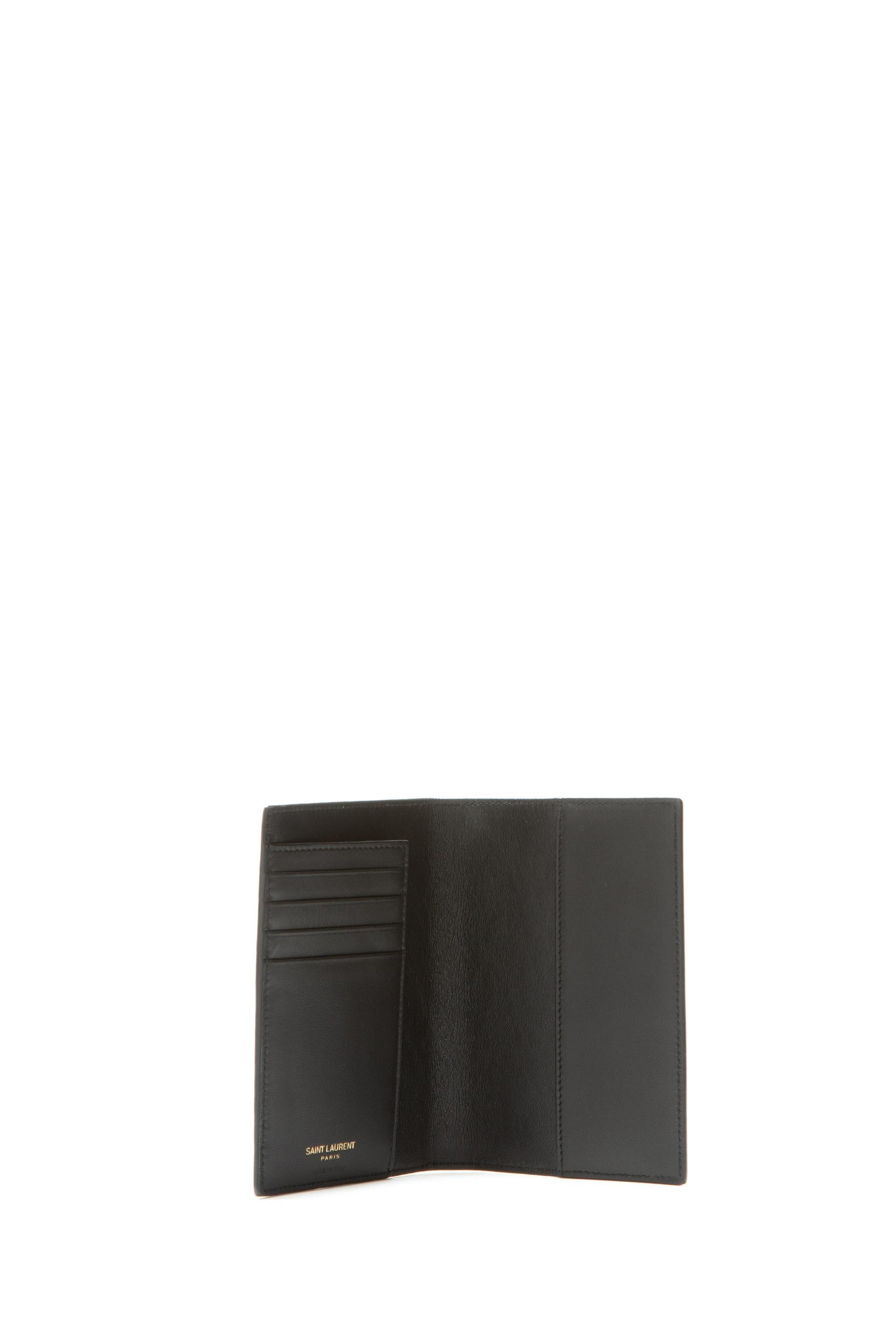 Custodia per Passaporto Monogram in Pelle Goffrata Coccodrillo<BR/> 607659 DZEDW 1000 SAINT LAURENT 