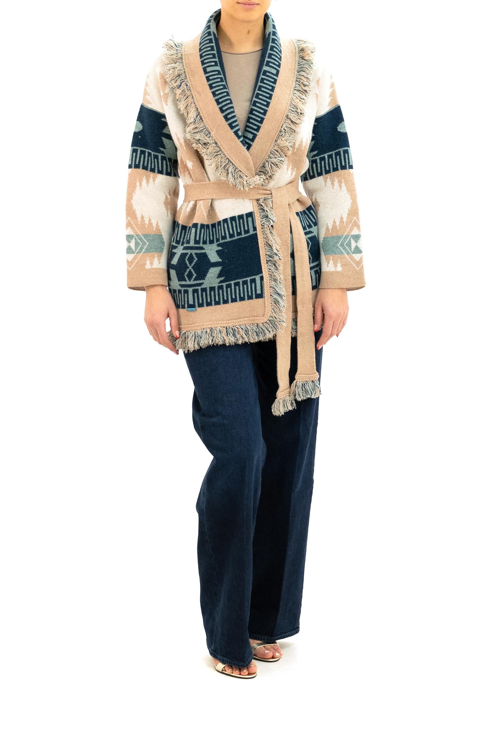 Cardigan Icon Jacquard in cashmere e lino color gesso e sabbia<BR/> LWHB064R26KNI026 9617 ALANUI 