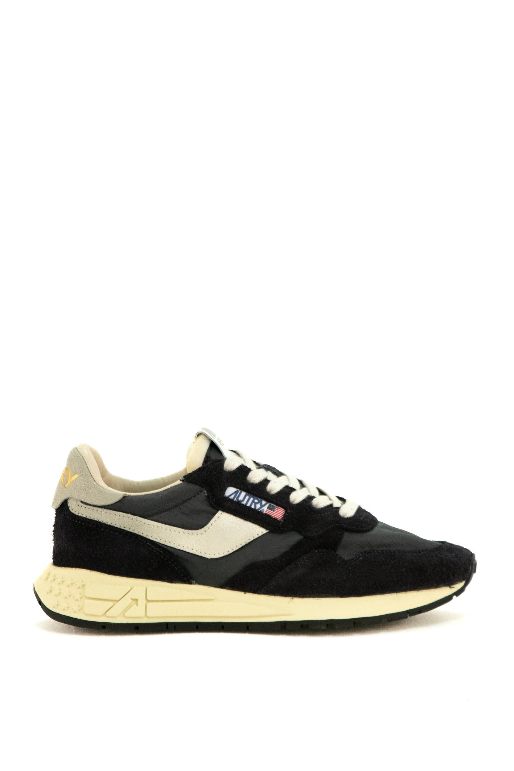 Sneakers Reelwind<BR/> WWLM NC05 WHT/BLACK AUTRY 