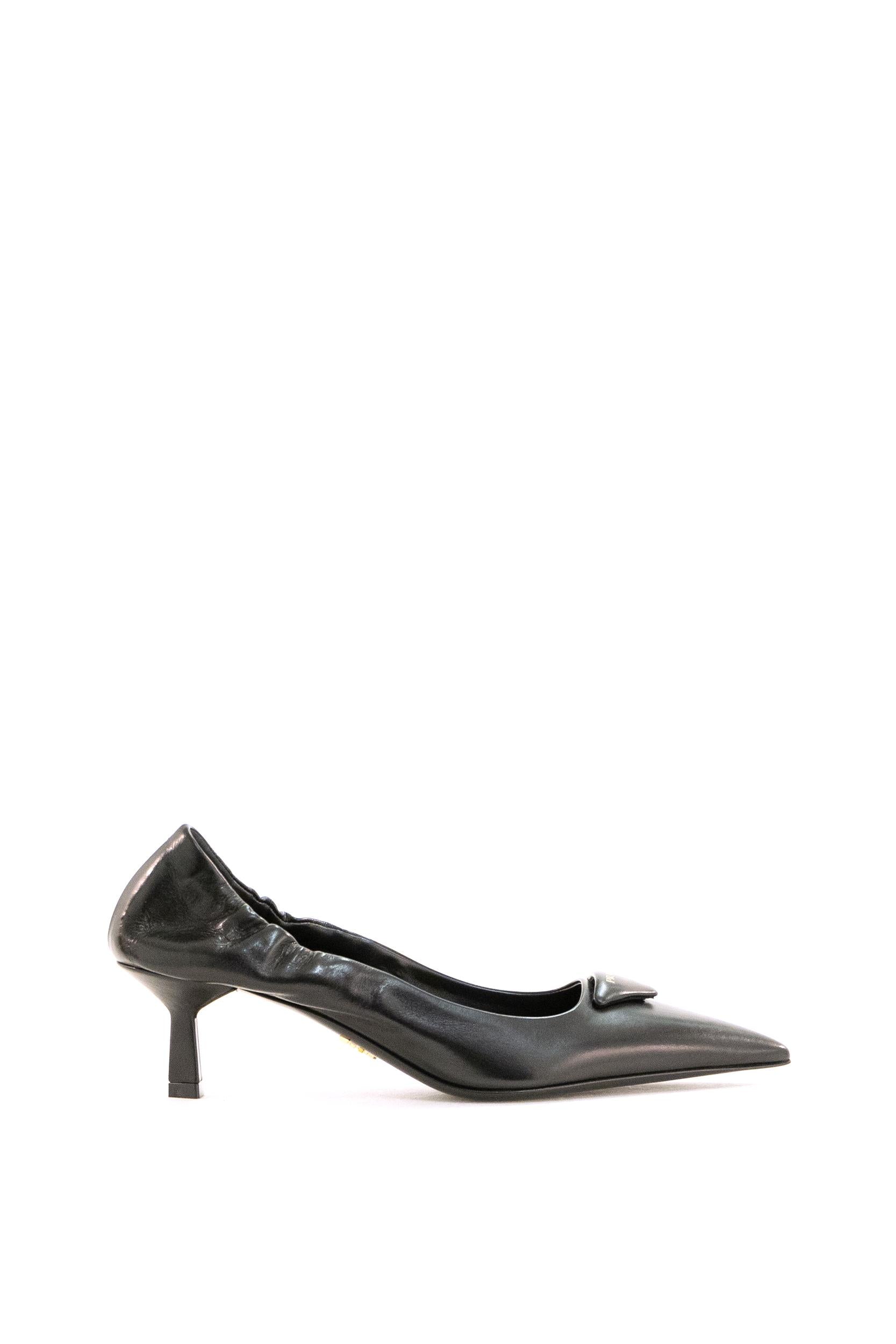 Décolleté in Pelle Nero<BR/> 1I188O F 055 070 F0002 PRADA 