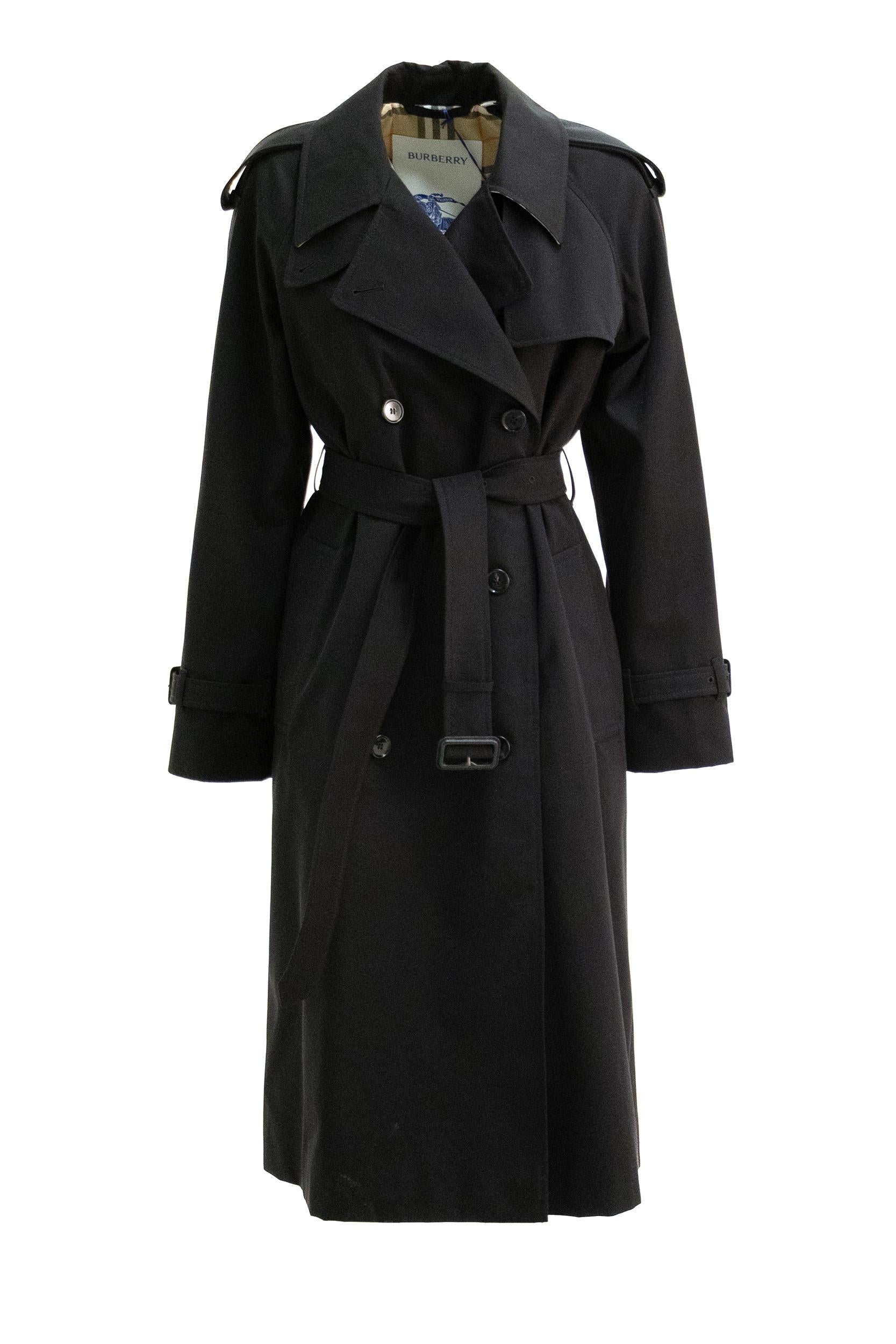 Trench Castleford in gabardine di colore nero<BR/> 8119071 BLACK BURBERRY 