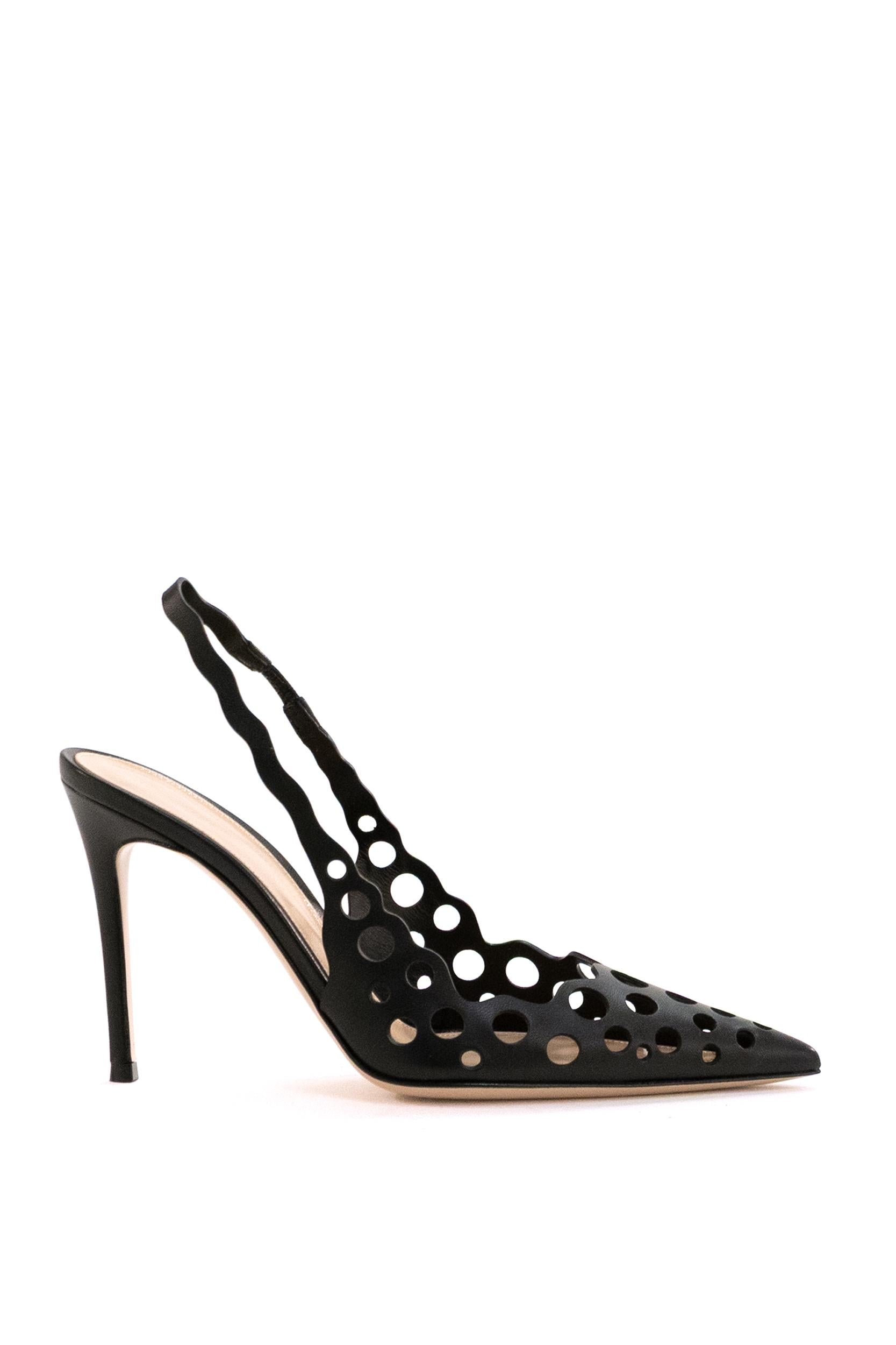 Slingbacks in pelle di colore nero<BR/> G95648.95RIC.NXFNERO BLACK GIANVITO ROSSI 