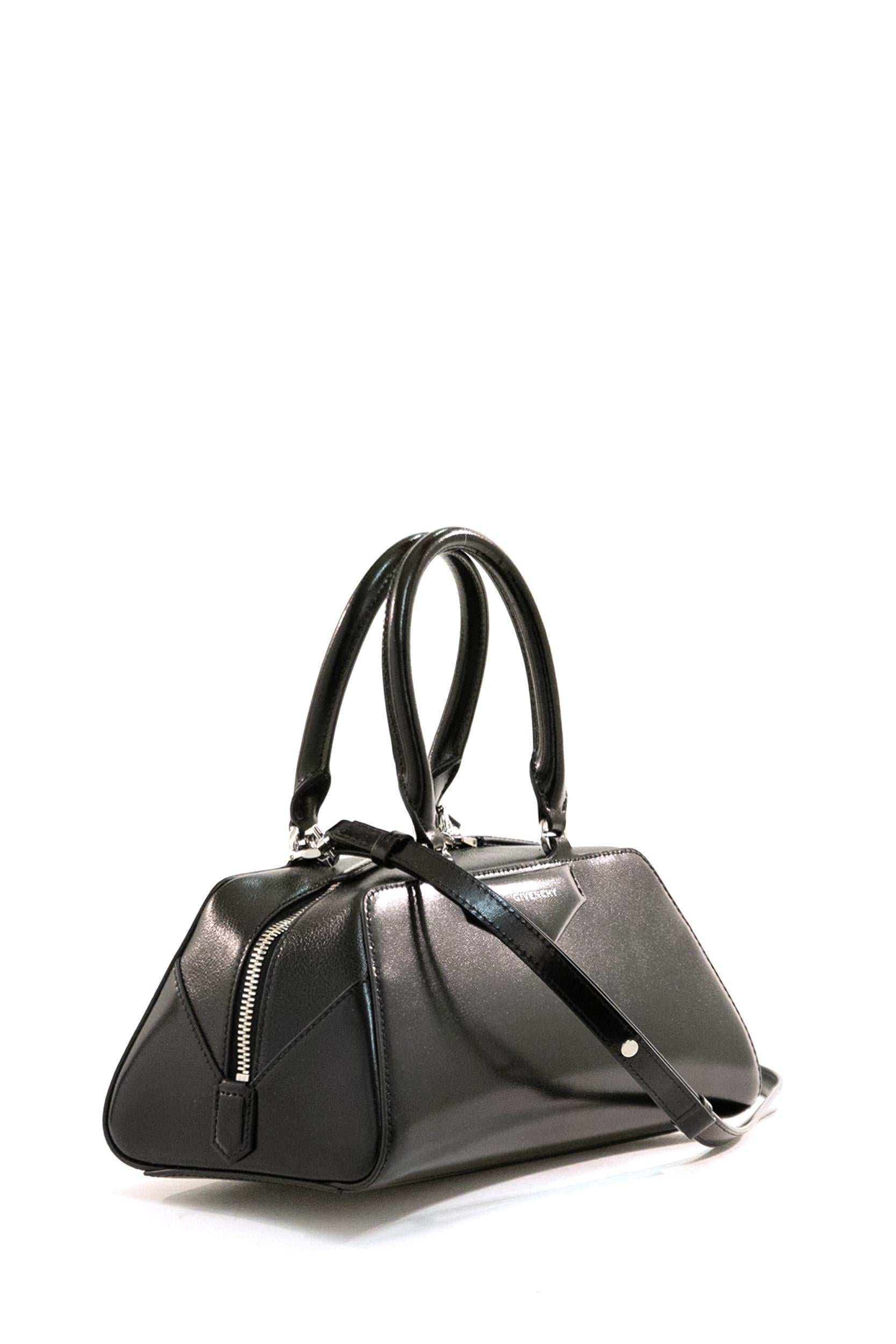 Borsa Antigona East-West<BR/> BB5130B2B2 001 GIVENCHY 