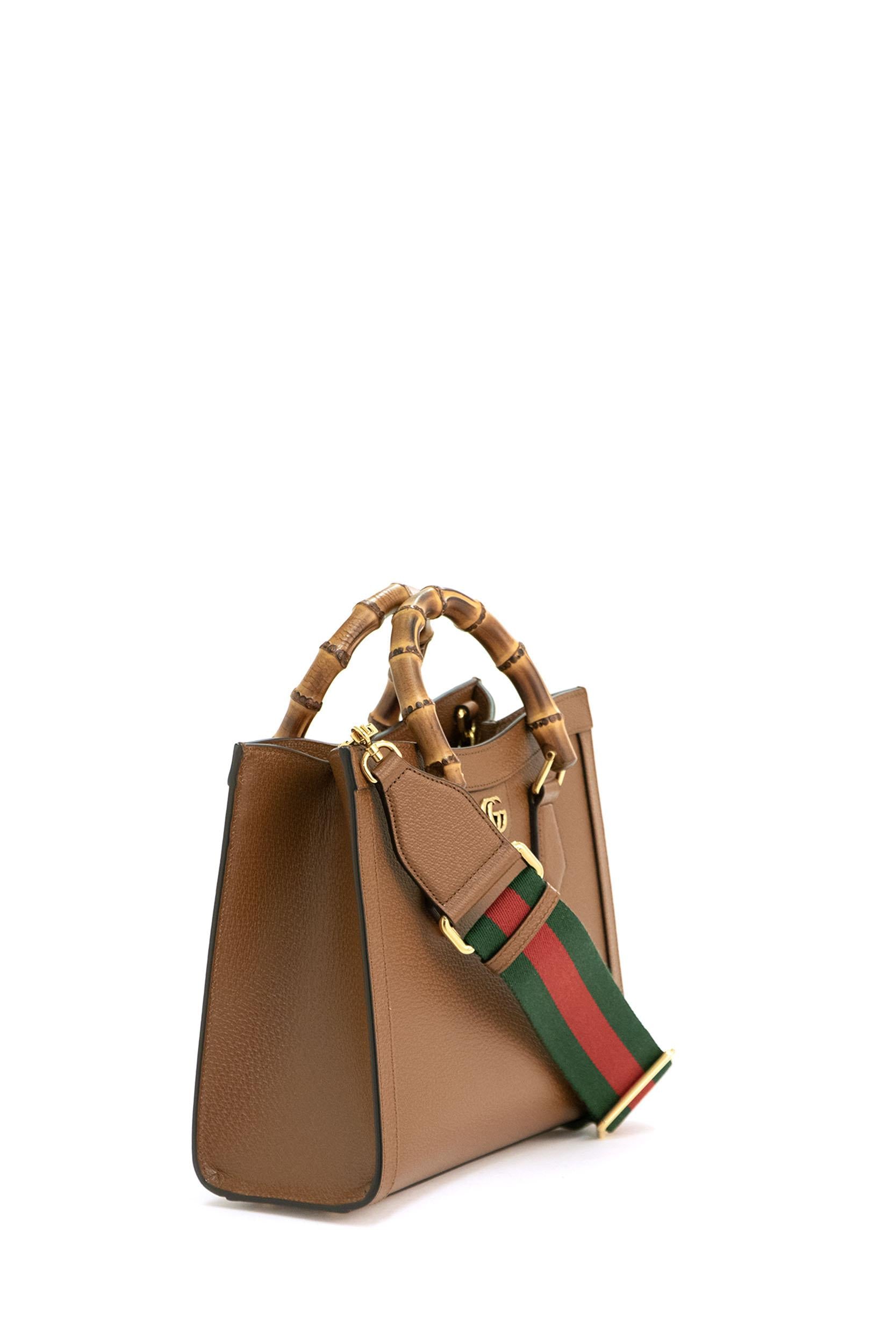 Borsa Tote Diana in pelle martellata color marrone 702721 U3ZDT 2549 GUCCI 