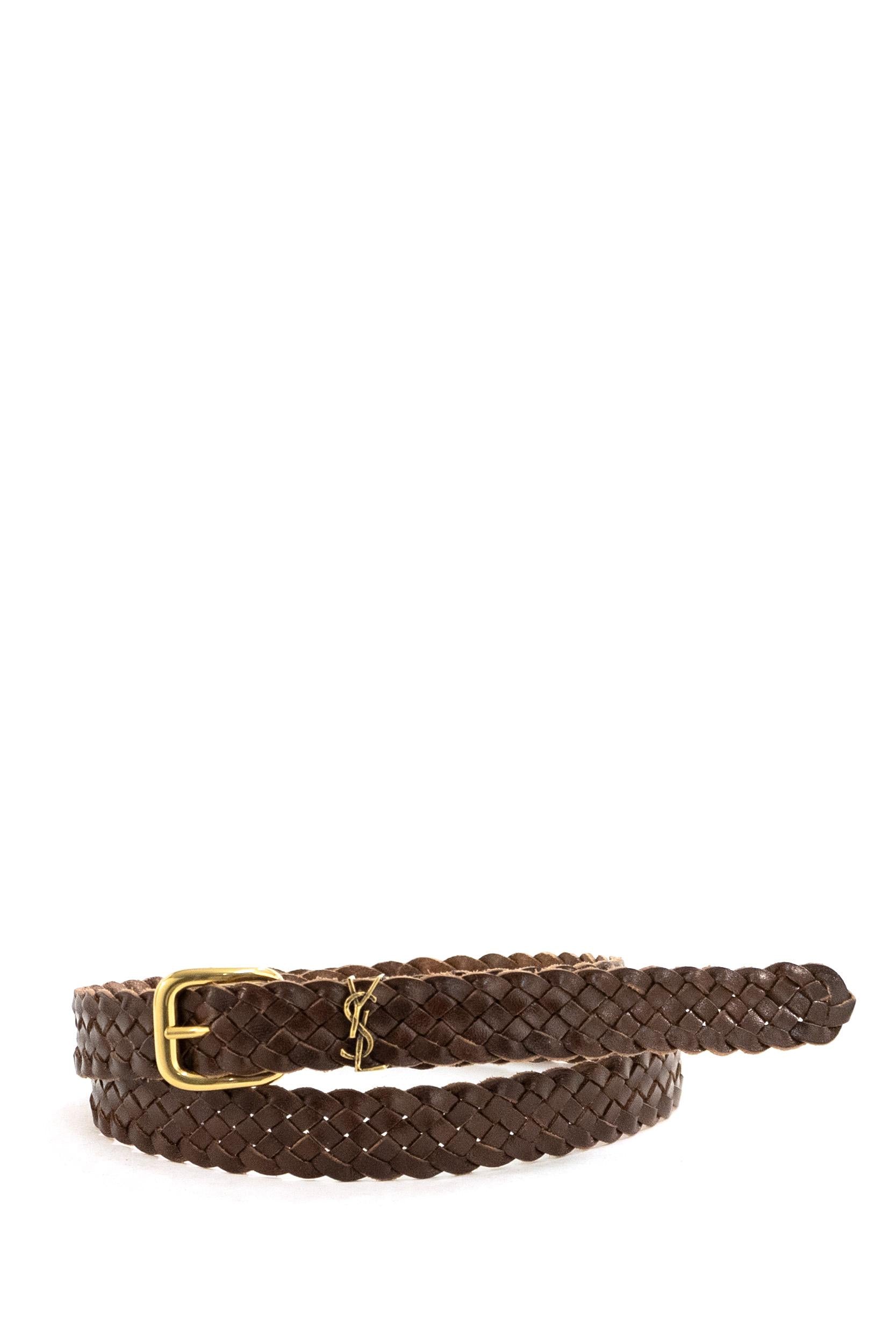 Cintura Cassandre in pelle intrecciata di colore marrone<BR/> 859141 AAEJG 2596 SAINT LAURENT 