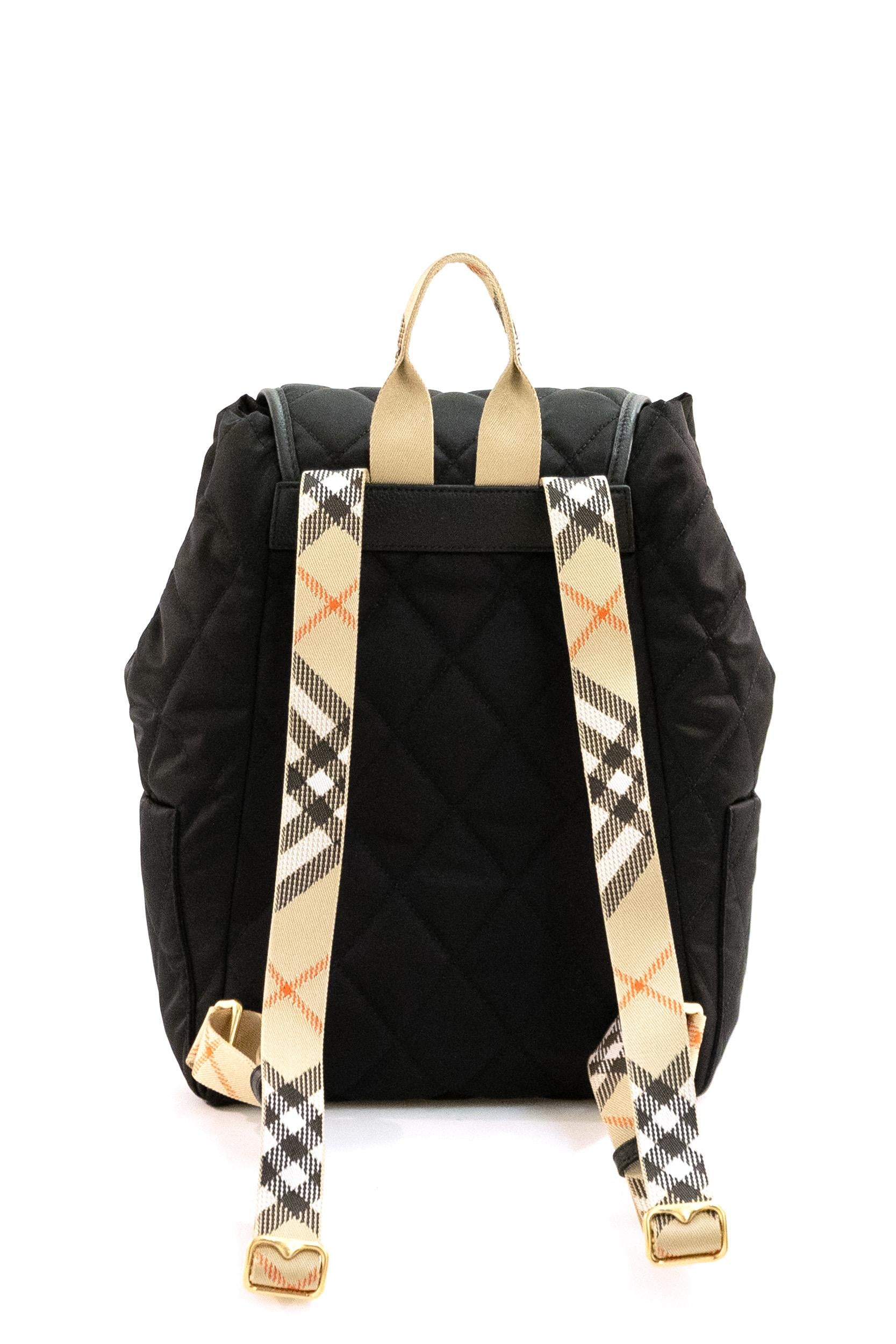 Zaino Horseshoe in nylon trapuntato color nero<BR/> 8114394 BLACK BURBERRY 