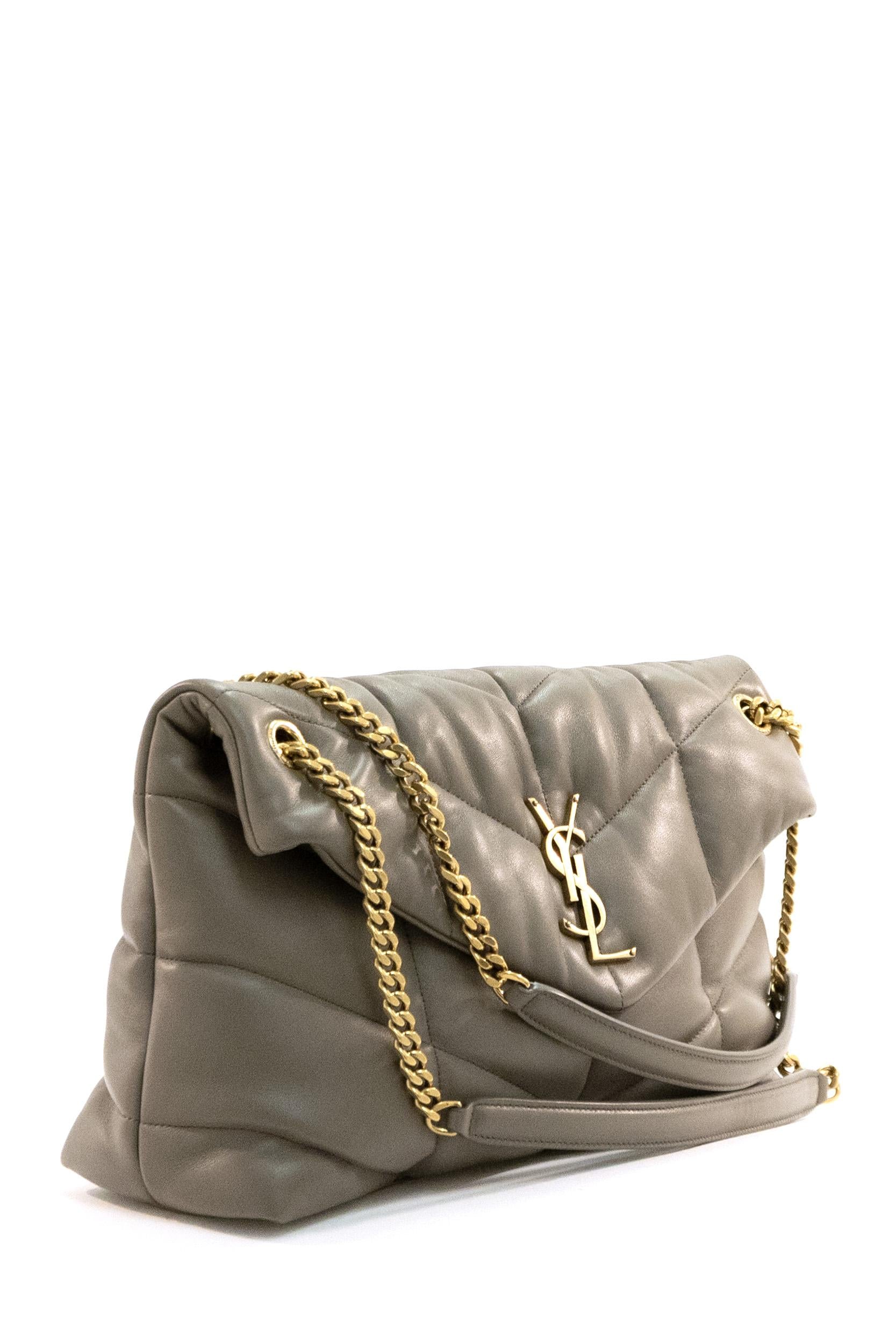 Borsa Loulou Puffer Media in nappa matelassé color tortora<BR/> 577475 1EL07 1799 SAINT LAURENT 
