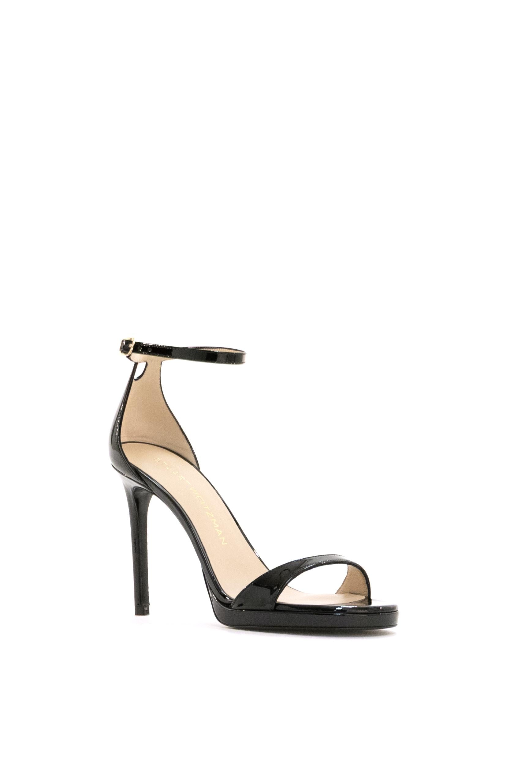 Sandali Nudist in Vernice<BR/> NUDIST PLATFORM BLACK STUART WEITZMAN 