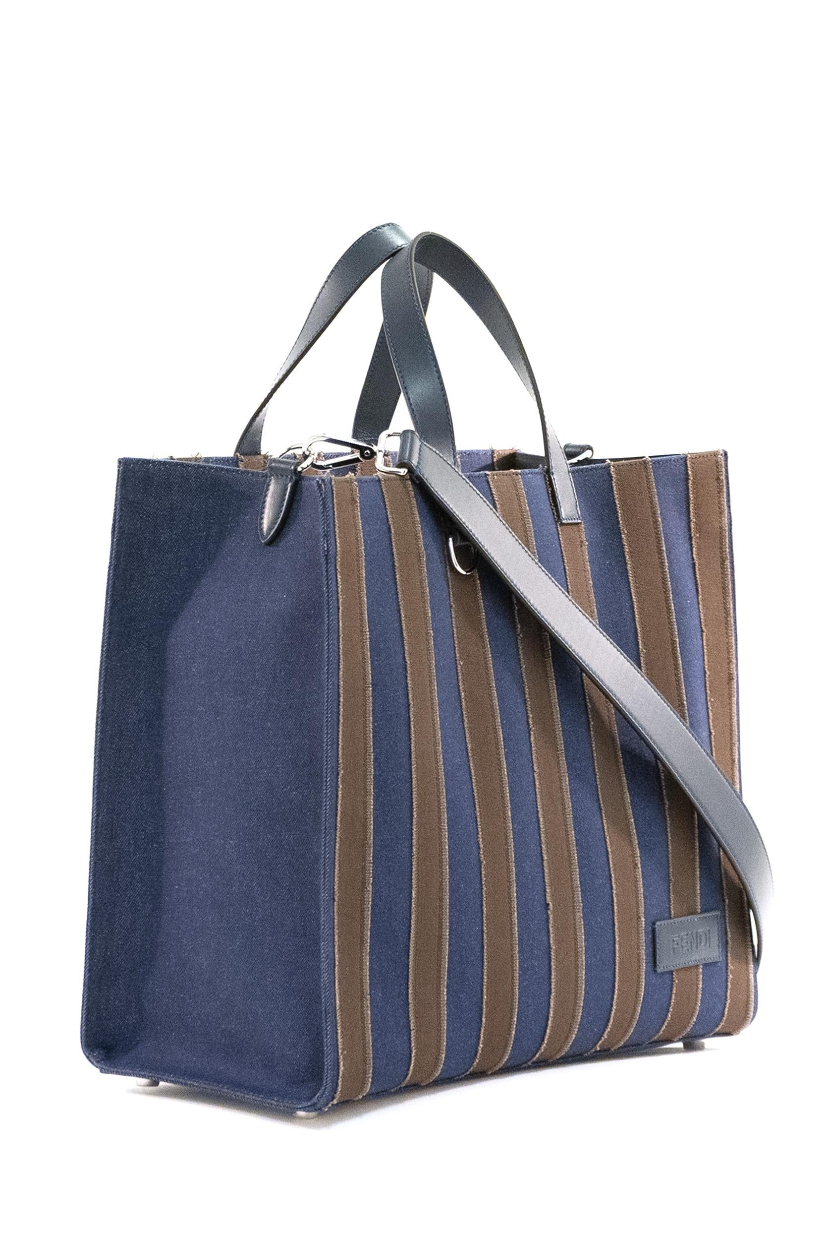 Borsa Shopper Pequin in jeans blu scuro e tela marrone<BR/> 7VA390 B08U F1X5W FENDI 