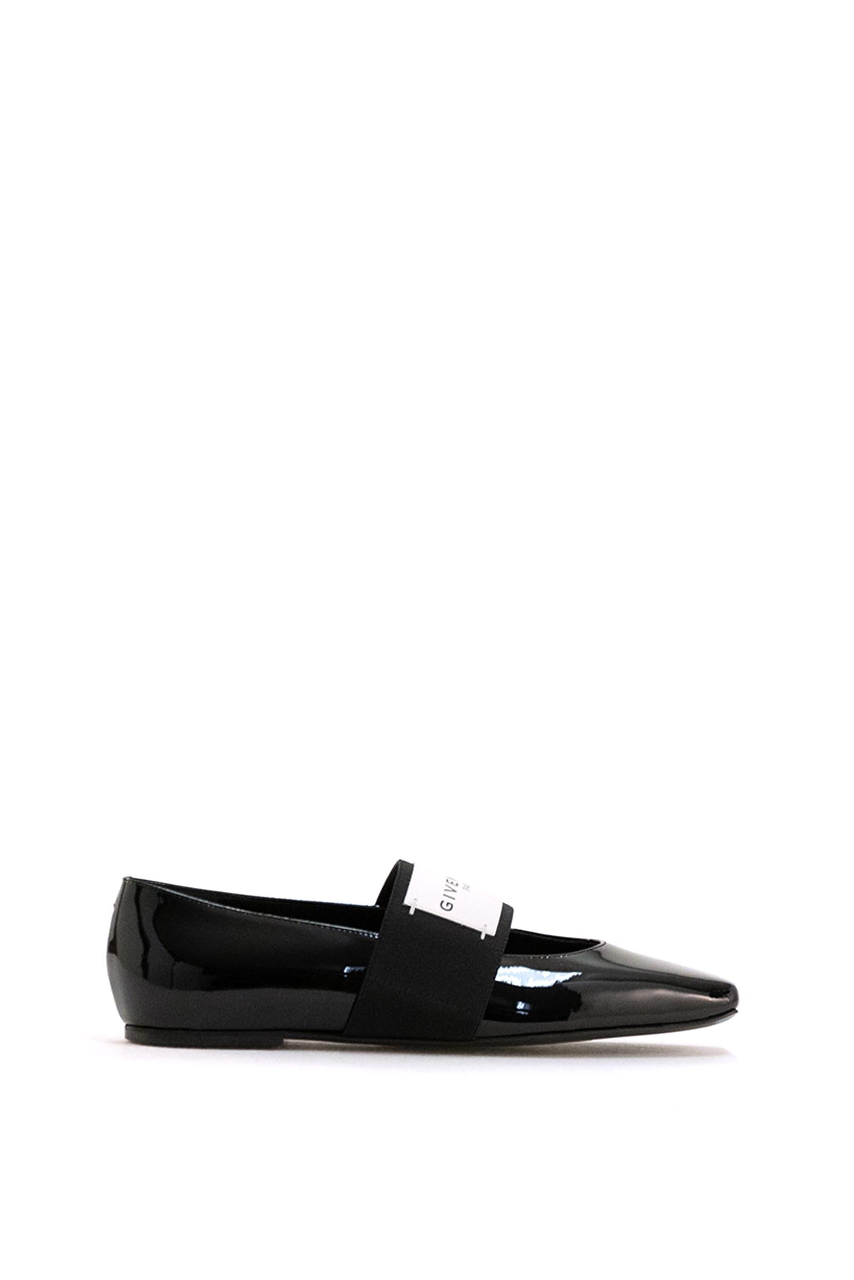 Ballerine Sliced Square in pelle verniciata di colore nero<BR/> BE5010E2FF 001 GIVENCHY 