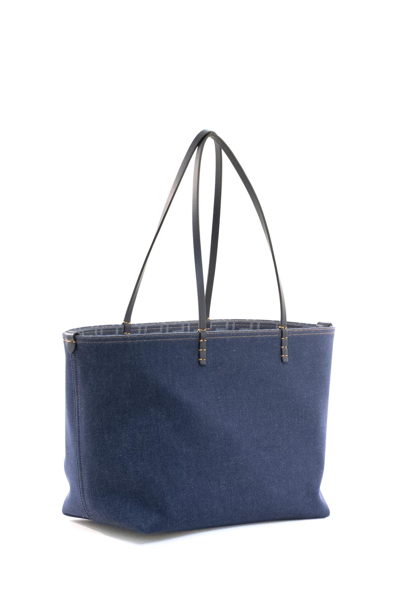 Borsa Roll reversibile in denim blu scuro<BR/> 8BH428 AWPO F0NAP FENDI 