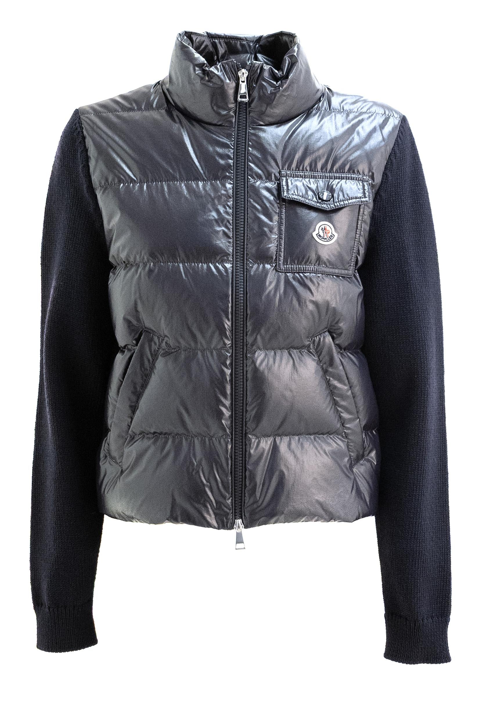 Cardigan in lana imbottito di colore blu<BR/> 9B000-23 M7774 778 MONCLER 