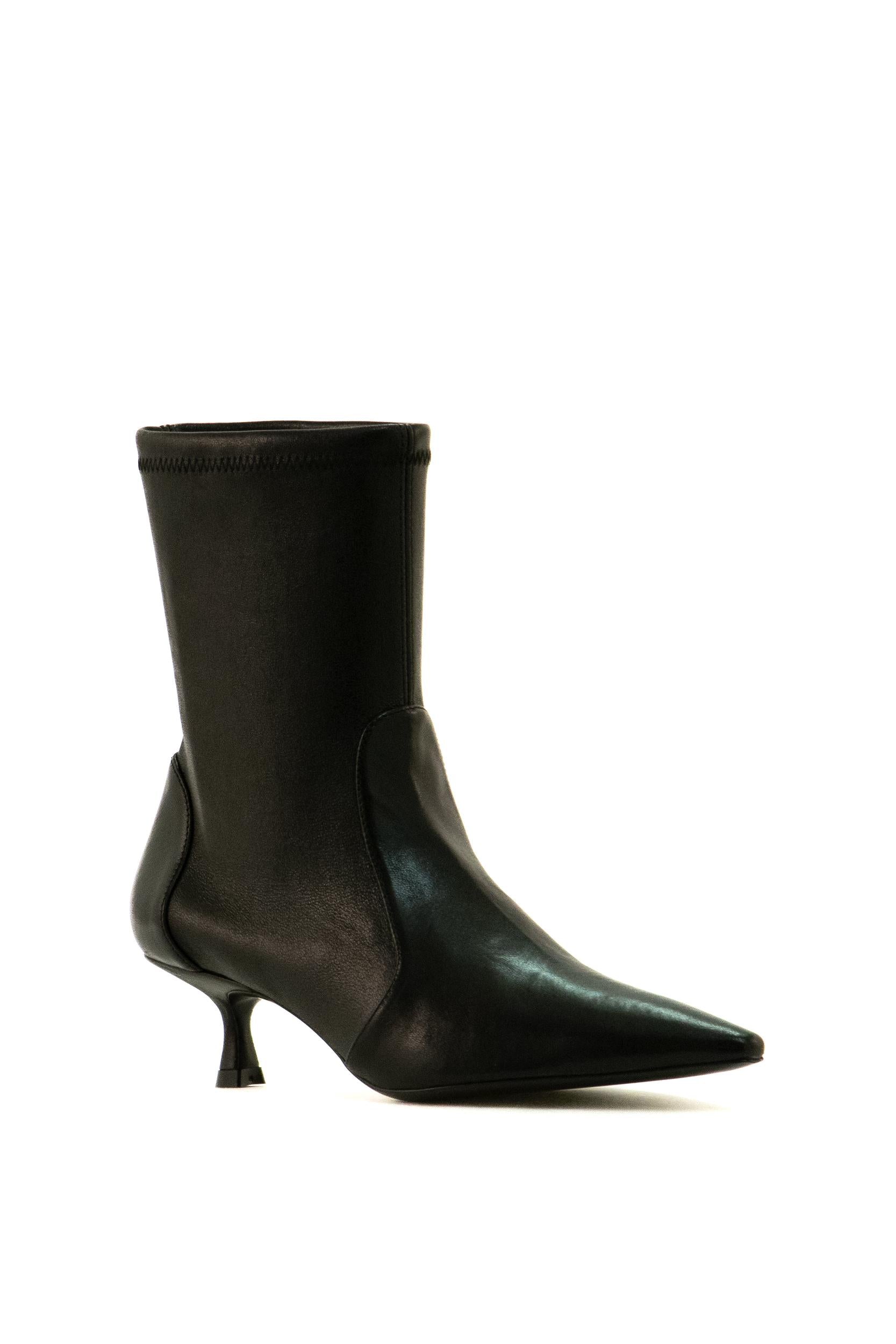 Stivaletti Naomi<BR/> NAOMI 50 BOOTIE SRL BLACK STUART WEITZMAN 