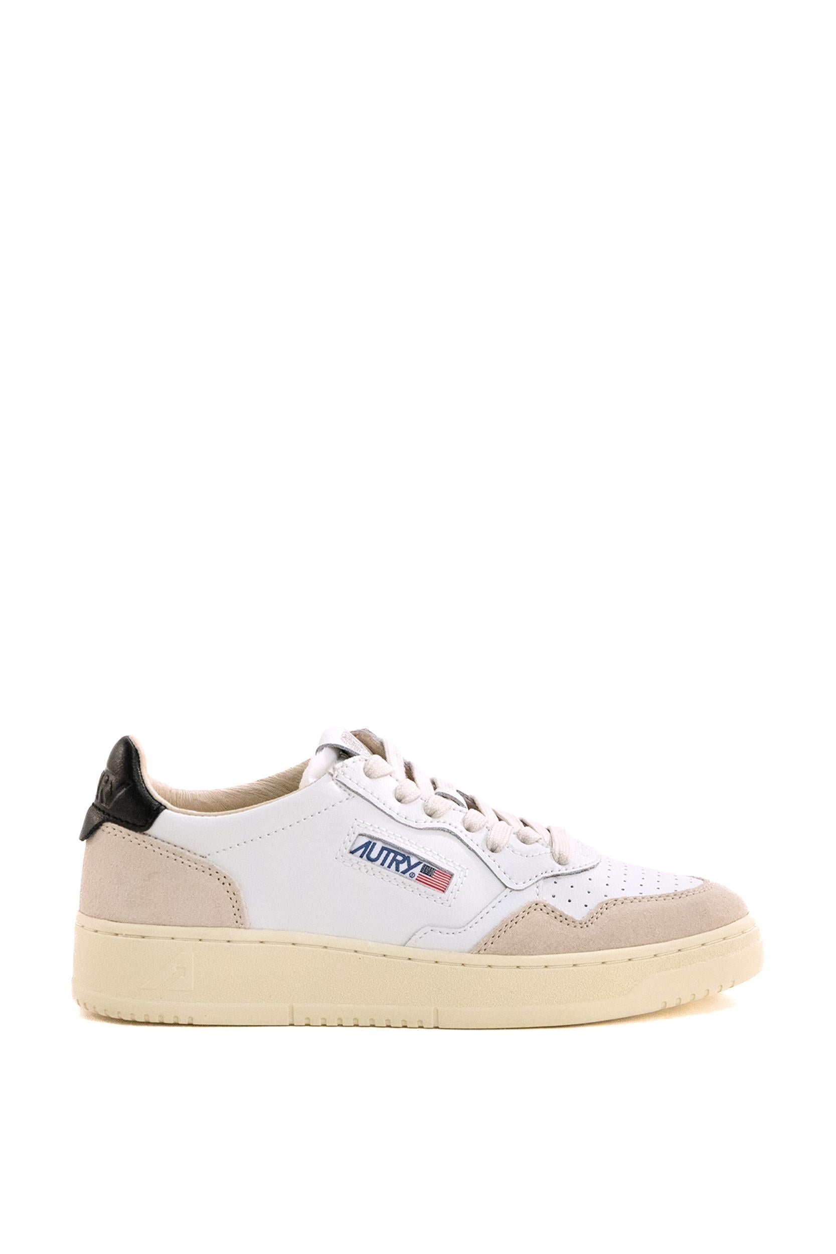<BR/>Sneakers Medalist<BR/> AULW LS21 WHT/BLACK AUTRY 