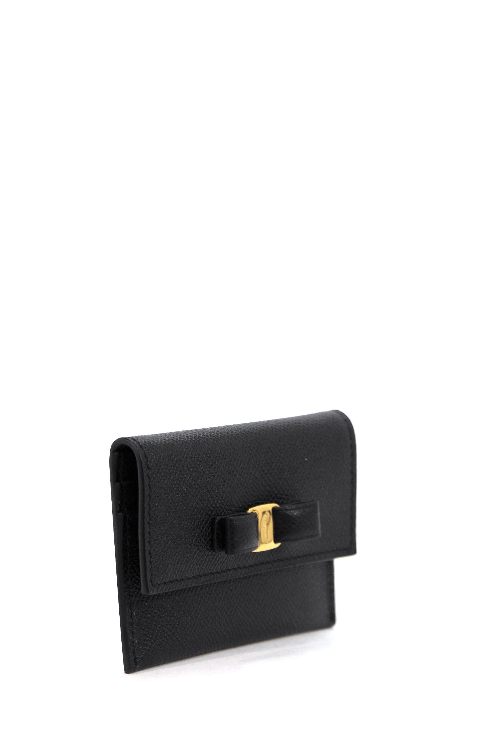 FERRAGAMO 22D155 0683522NERO