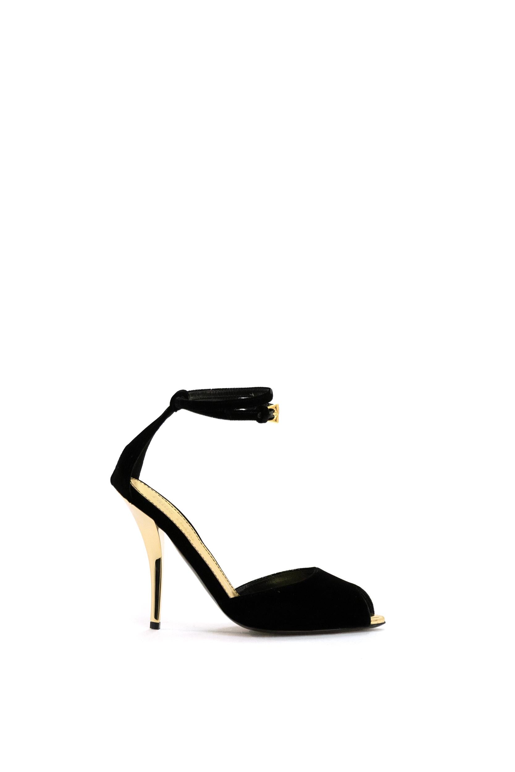 Sandali Jessica in velluto di colore nero<BR/> PX1755 XVLVG PARIS TEXAS 