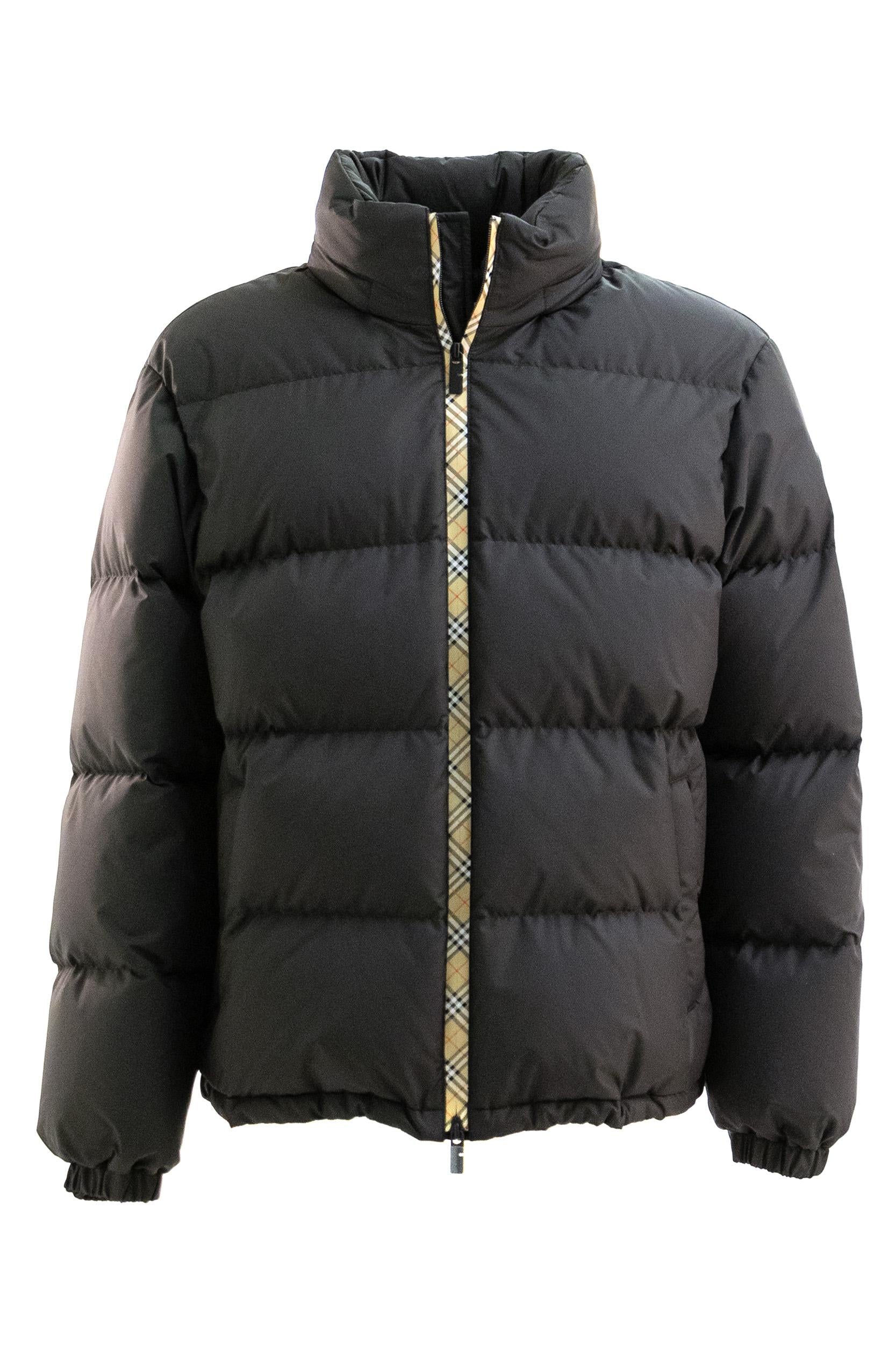 Piumino Snowdon in nylon di colore nero<BR/> 8110196 BLACK BURBERRY 