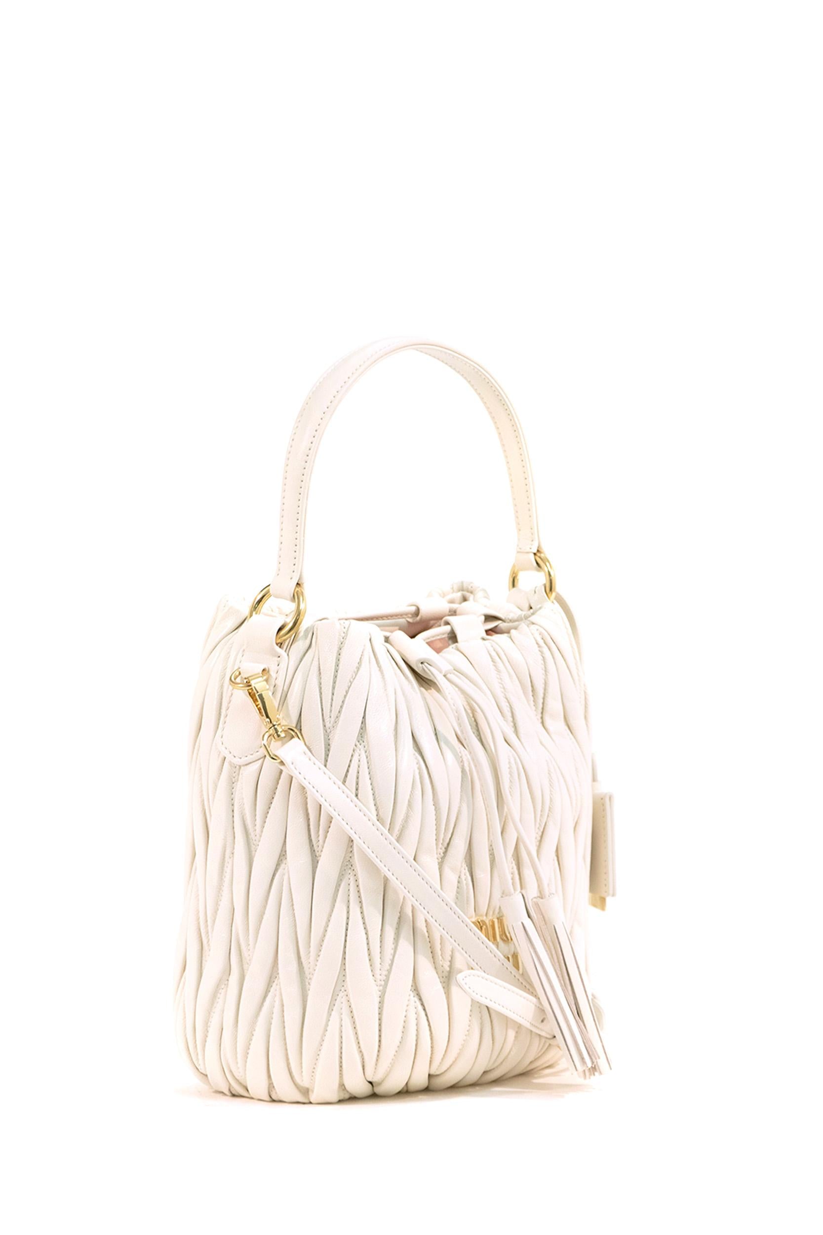 Borsa a secchiello<BR/> 5BE084 N88 F0009 MIU MIU 